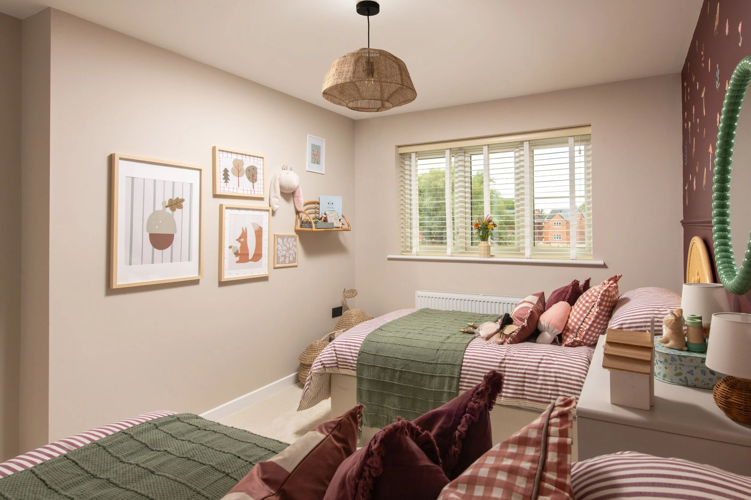 010 Allison_CranbrookGrange_Hazel_Rooms.jpg