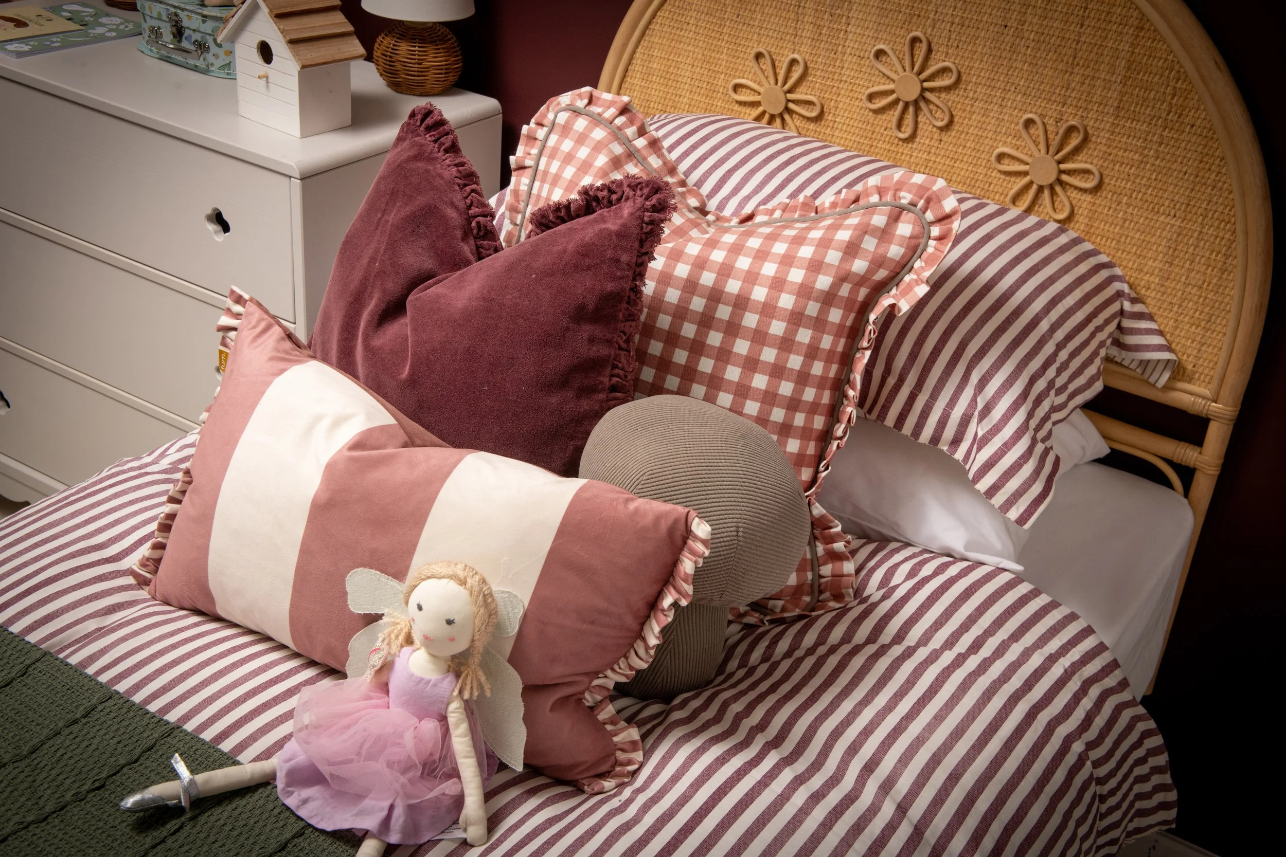 013 Allison_CranbrookGrange_Hazel_Detail.jpg