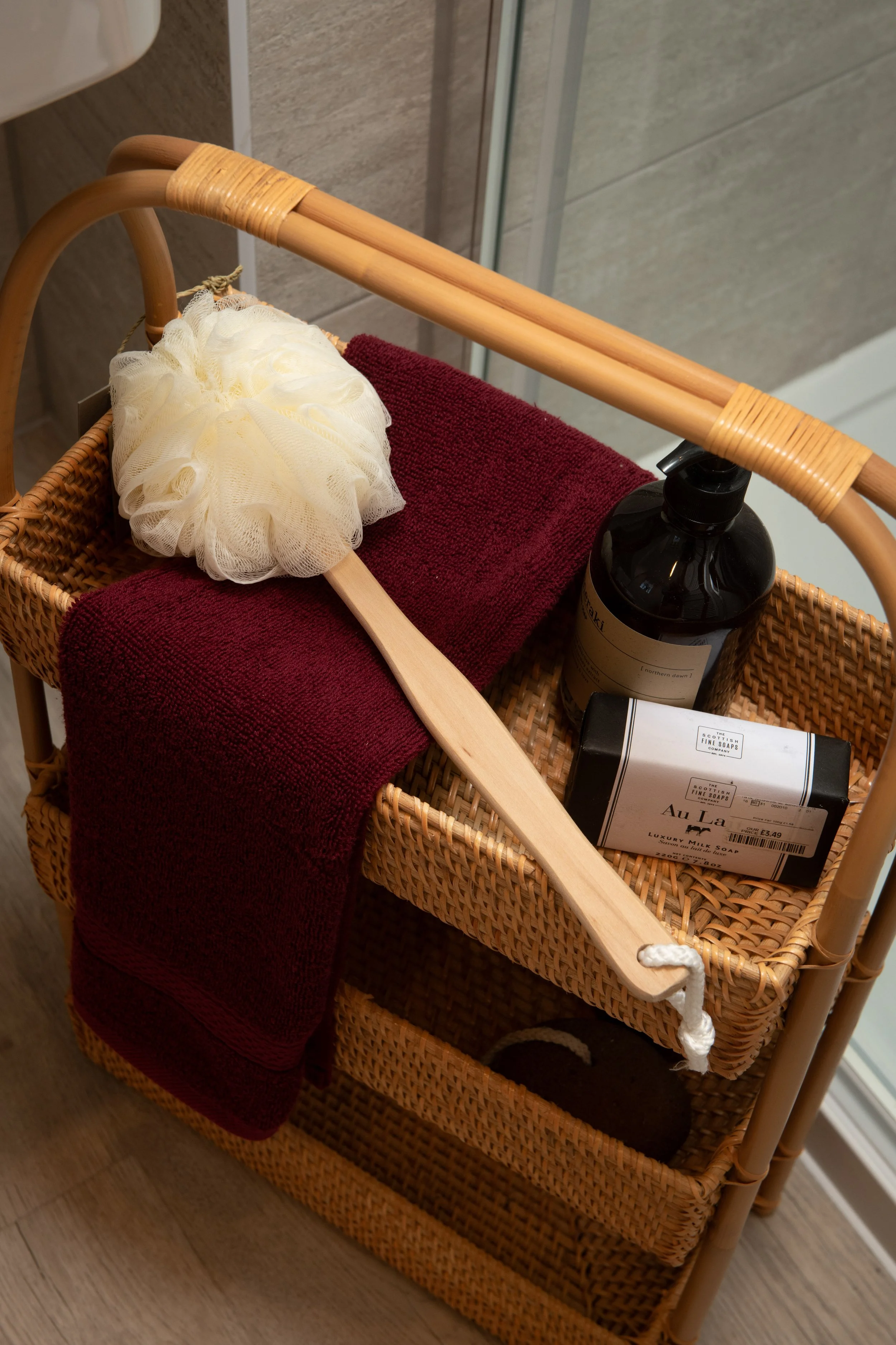 015 Allison_CranbrookGrange_Hazel_Detail-2.jpg