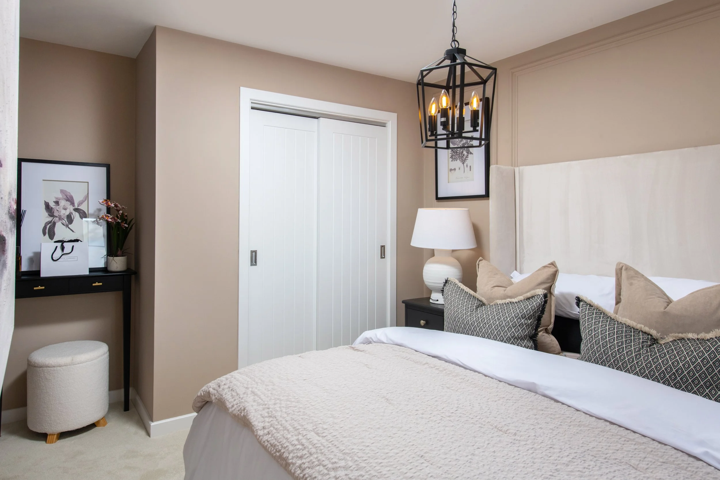 017 Allison_CranbrookGrange_Hazel_Rooms.jpg