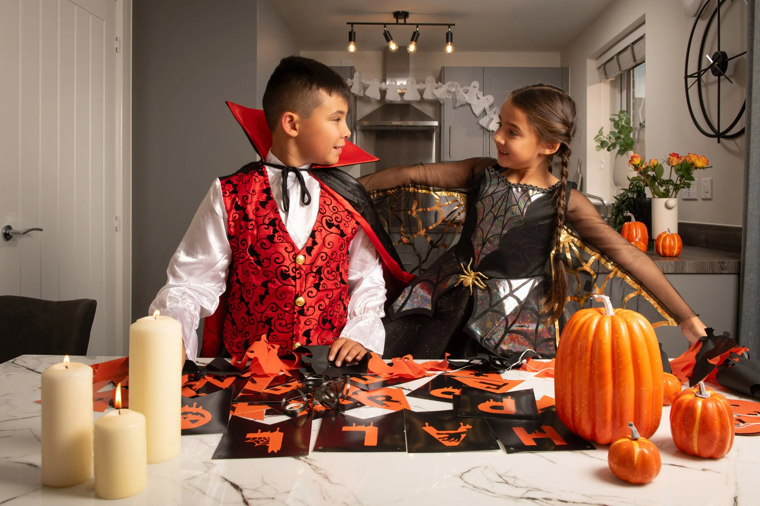 077 Avant_EarlsPark_Lifestyle_Web.jpg