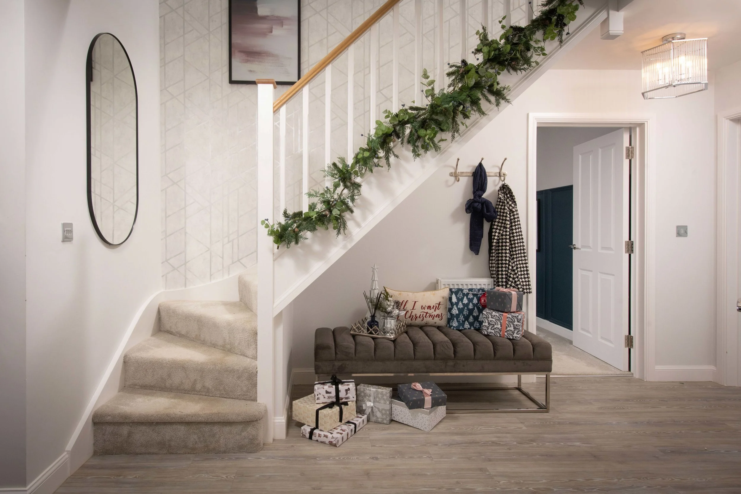 024 BDWSHeff_BluebellMeados_Chesterfield_Christmas_Henley_5bed_LowRes.jpg