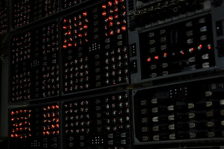 Harwell Dekatron Computer aka W.I.T.C.H. — The National Museum of Computing