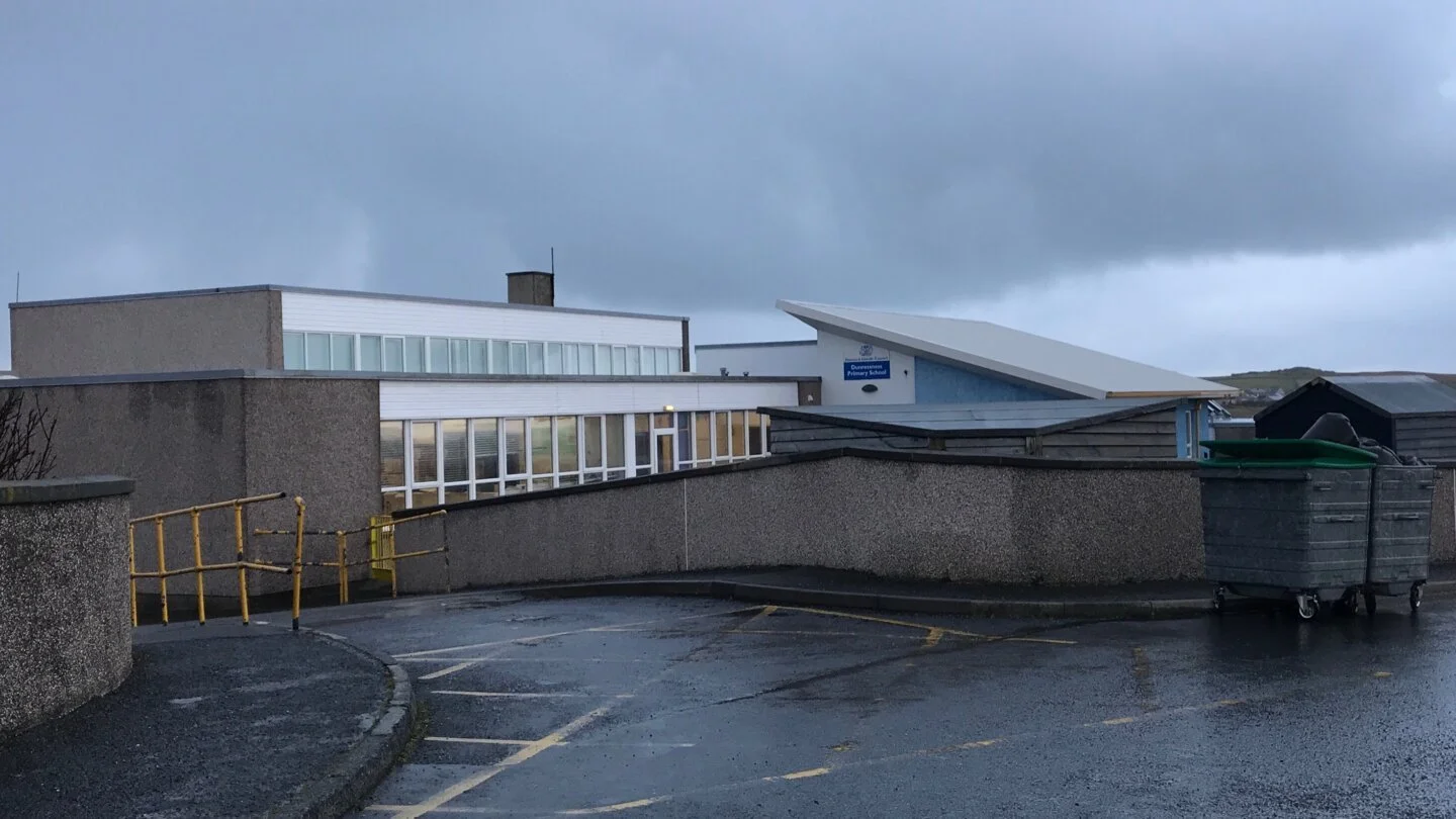 Dunrossness Primary School Shetland Sang Visit