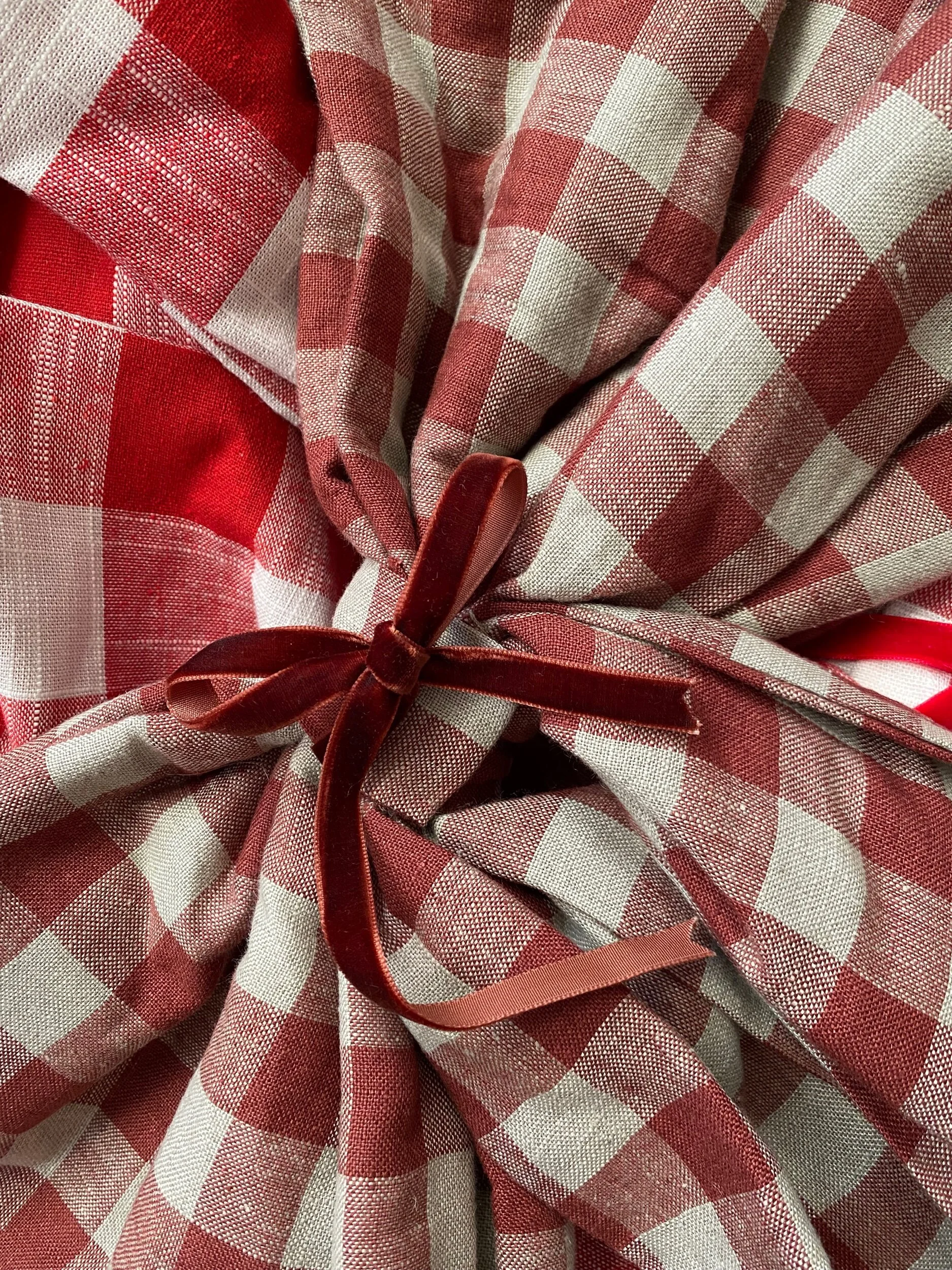 920C41B8-947D-40D6-8AE8-1A31EFABBEC9