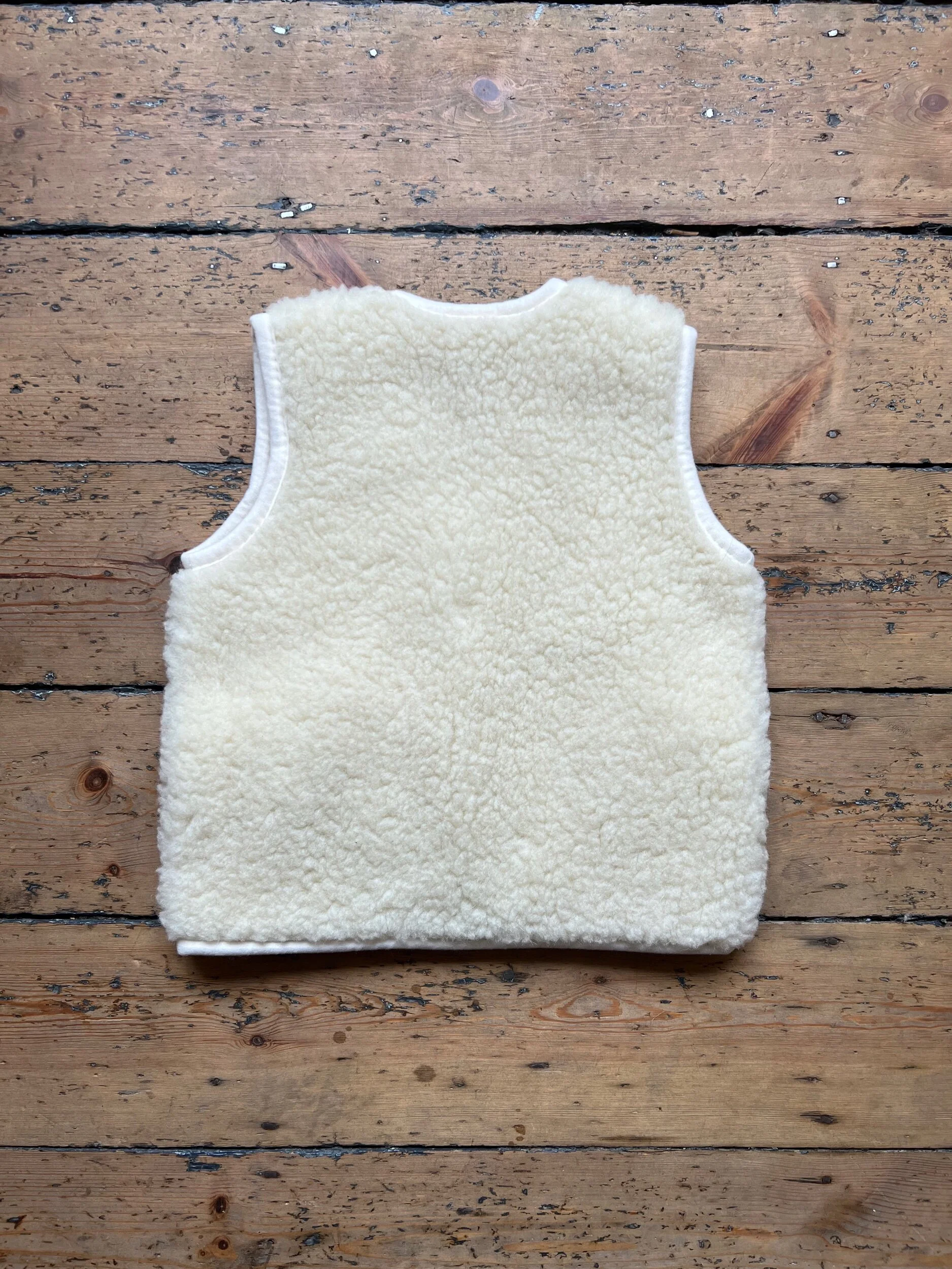 271C032D-4C76-4402-AF53-813E4BA370D3