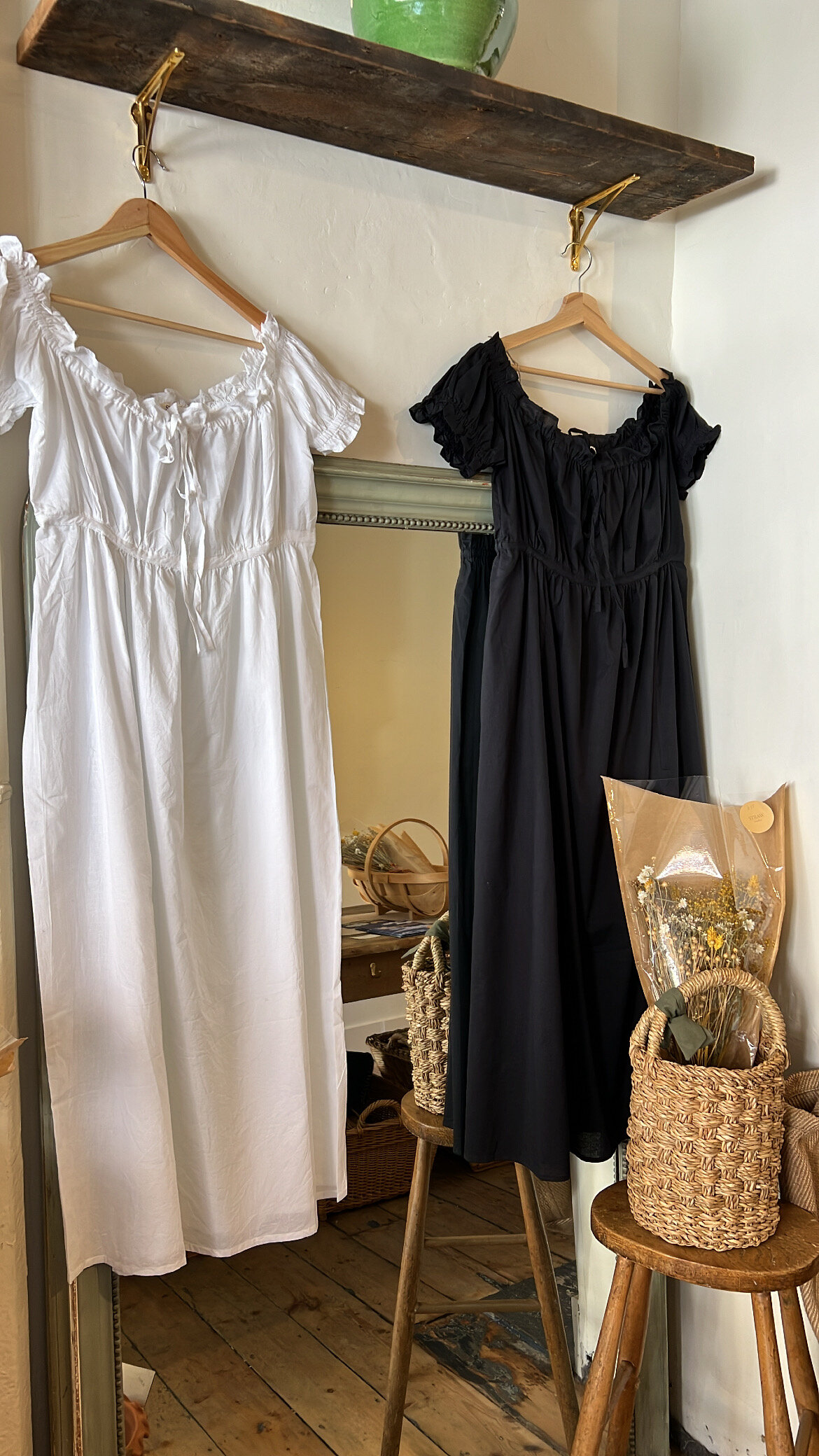 E49F22D4-835C-4F15-9AE8-55BFD5B569F9