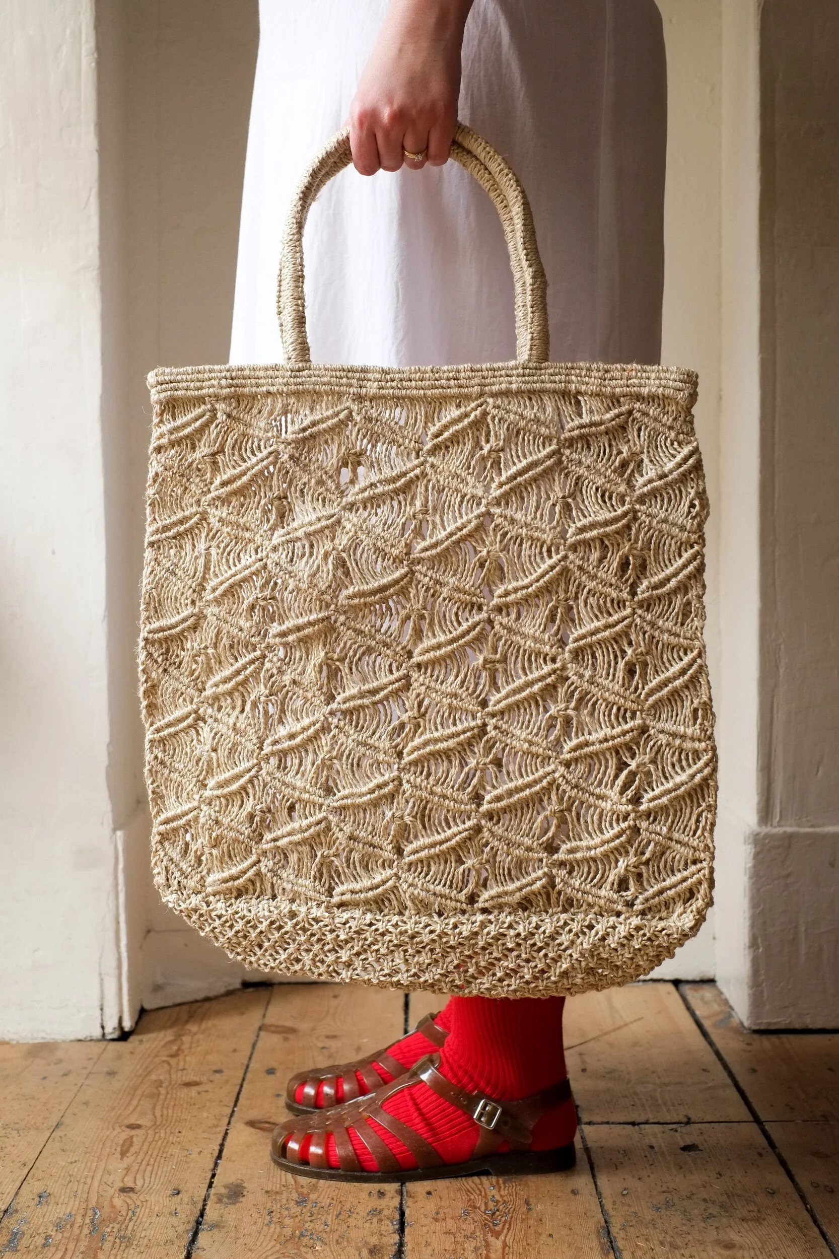 2E39D300-CB62-478E-B6F4-603C30AA1BA0