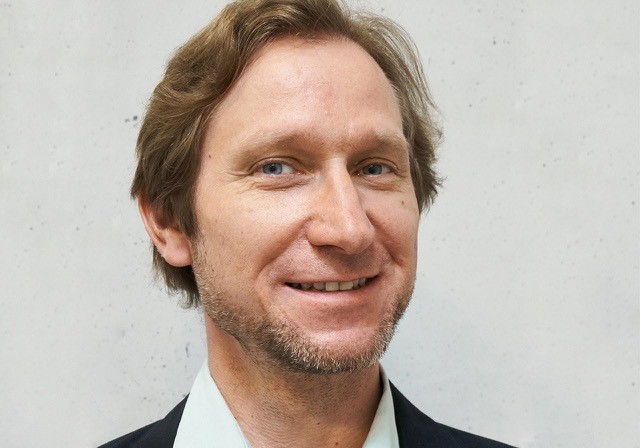 LARS BIRKEN-BERTSCH (DE)