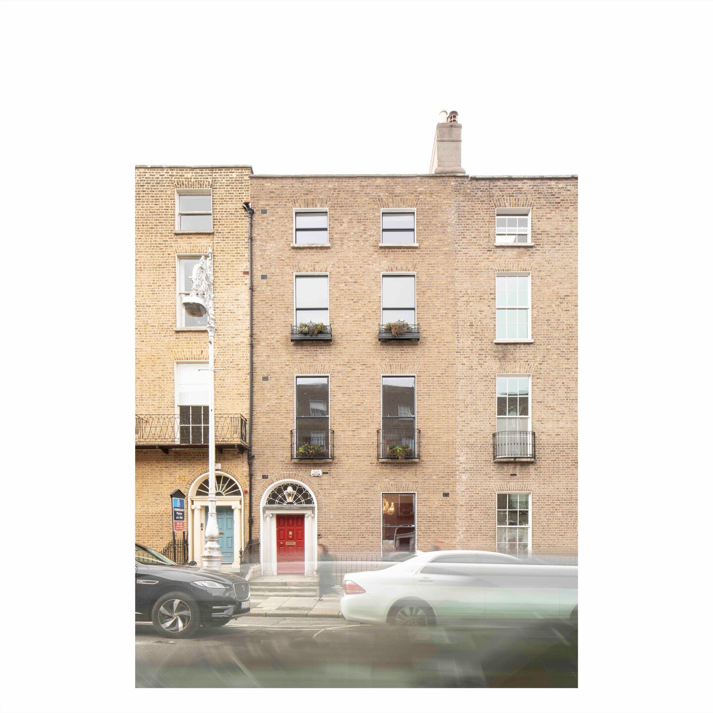 G E O R G I A N - T O W N H O U S E - at - D U B L I N
R E V I S I T E D
6 of 6

While this house has had many up and down over its twenty three decades there is a huge satisfaction in reversing the wrong that was done when these houses fell out of u