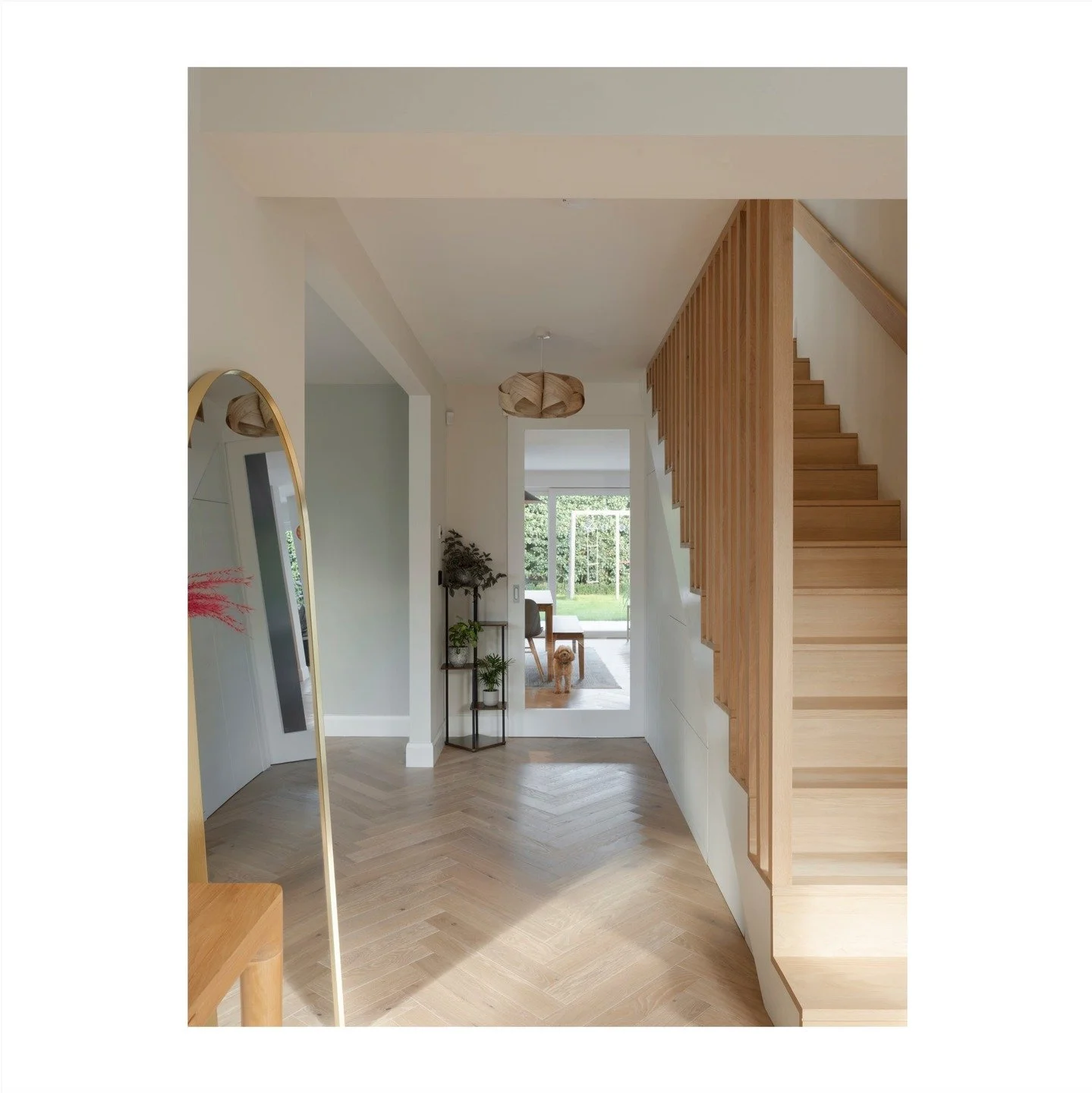 .
D U N D R U M - C O M P L E T I O N
3 of 5

Immediately from the front door a vista straight through the house to the garden is visible, via an open hallway with hardwood stair and side parlour.

Similarly to the kitchen / living spaces, room blend