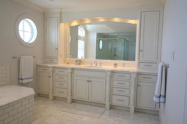 So much storage for all you bathroom essentials!