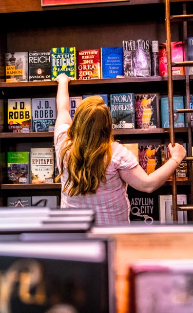      

 
   Another month come and gone, a million books still on my TBR. Alas, that’s the life of a reader and reviewer I suppose! For being a crazy month, I think I did pretty well on making it through some incredible books!&nbsp;   The Friends We 