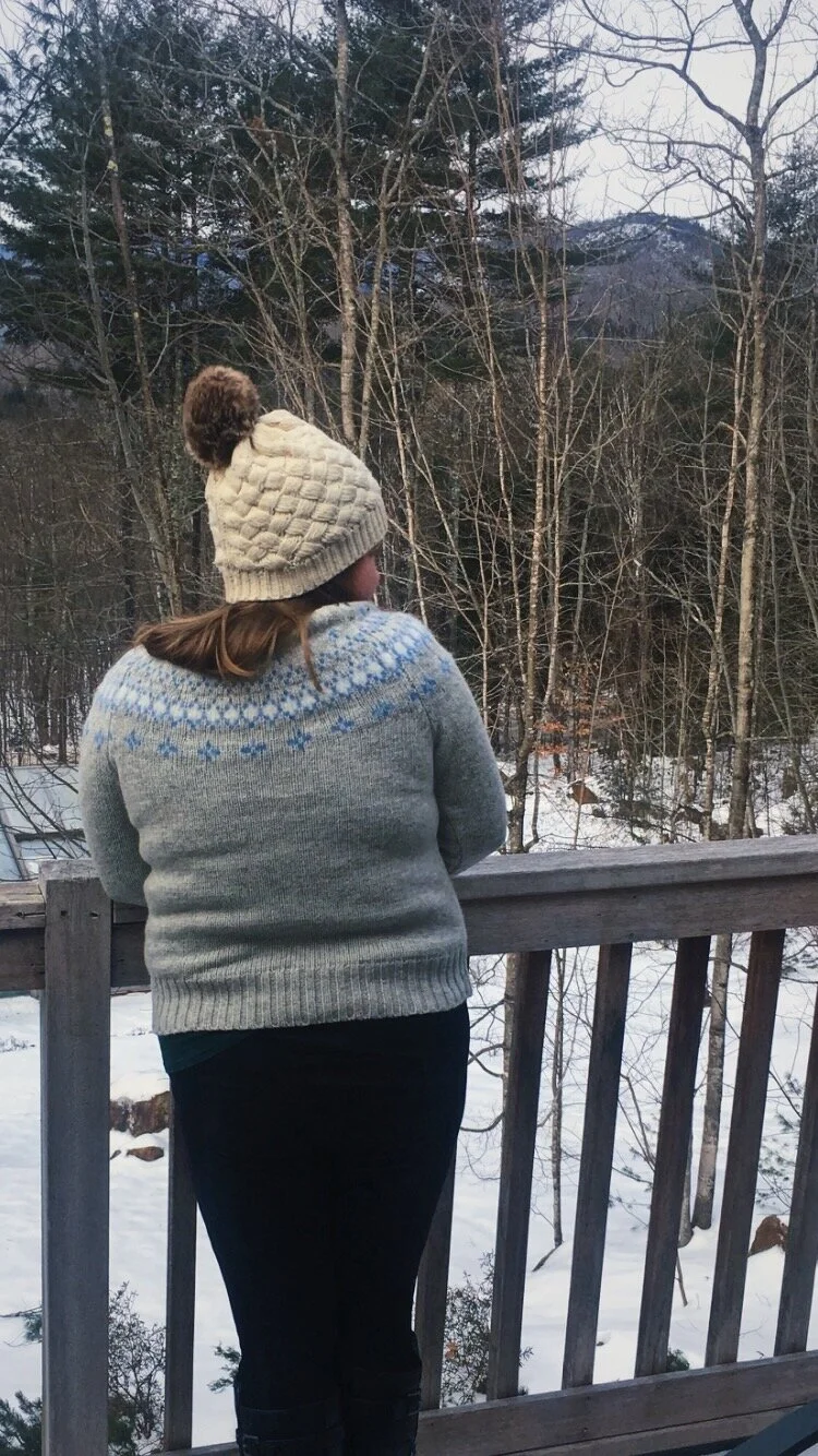      

 
            On Christmas Eve, it’s been a tradition to line our street with luminarias, or lanterns. When we were little my mom organized the whole thing and the entire neighborhood would help! It was the best. The dads would fill each bag w