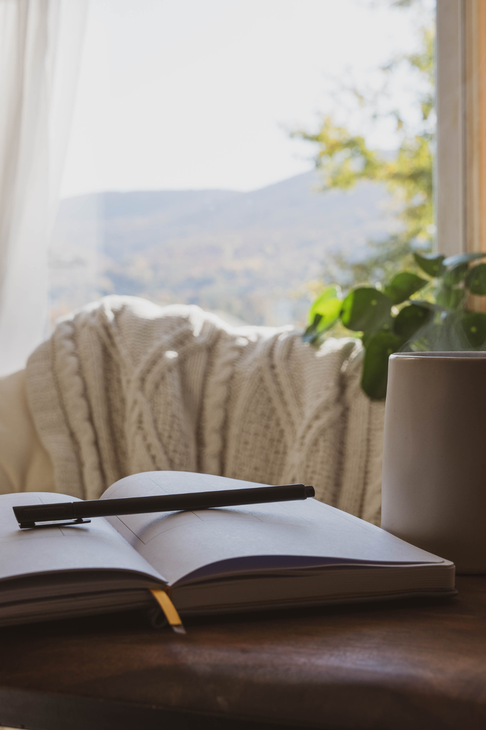 10 Journal Prompts For When You Don't Know What to Write