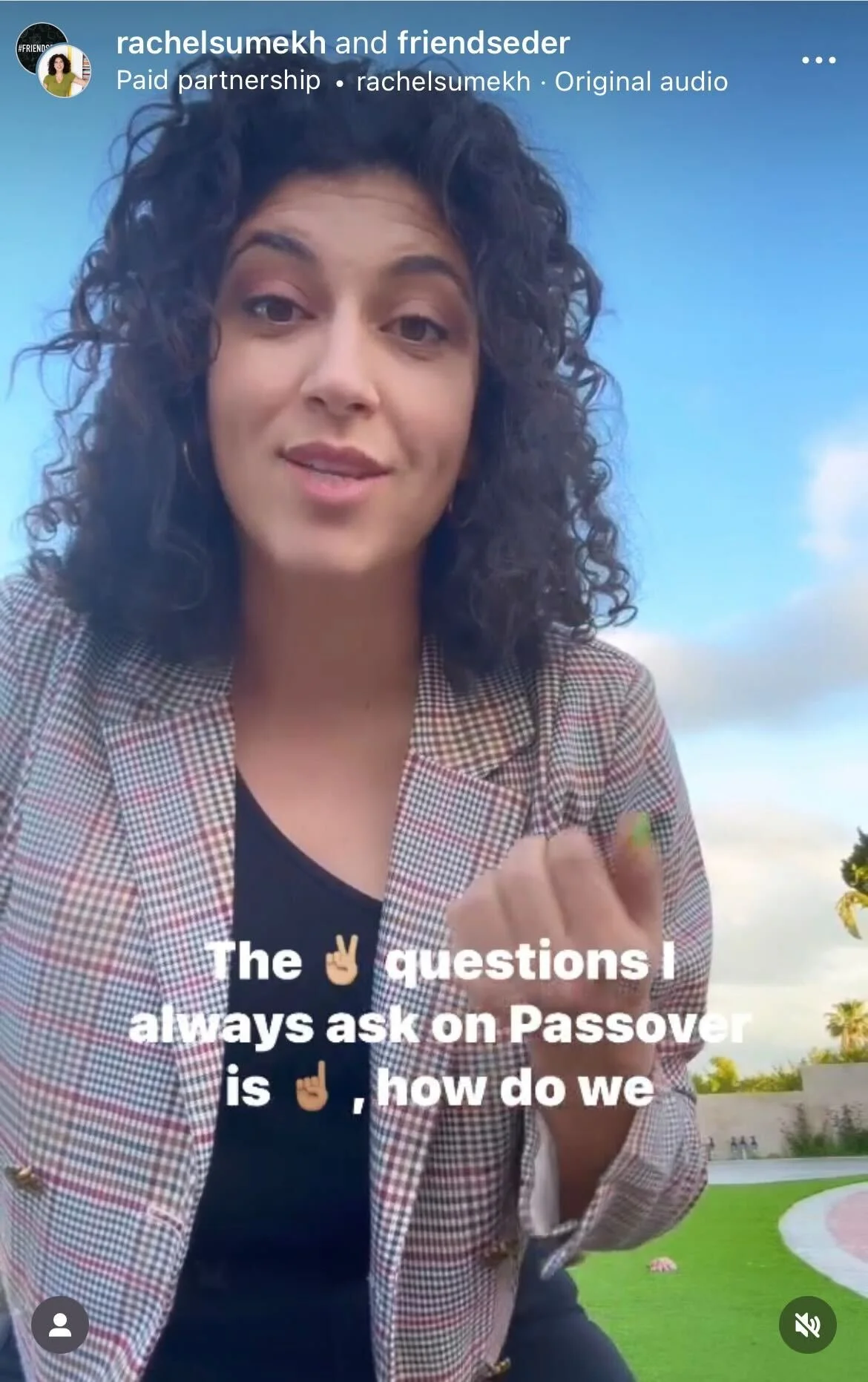 @rachelsumekh on Instagram