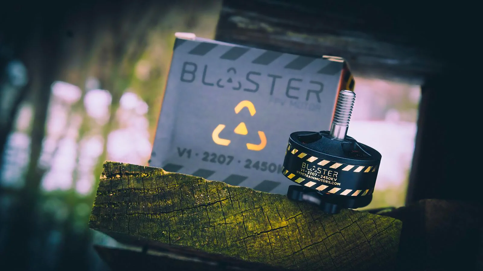 Hypetrain-Blaster-2207-2450KV-images-creative-photo-1.jpg