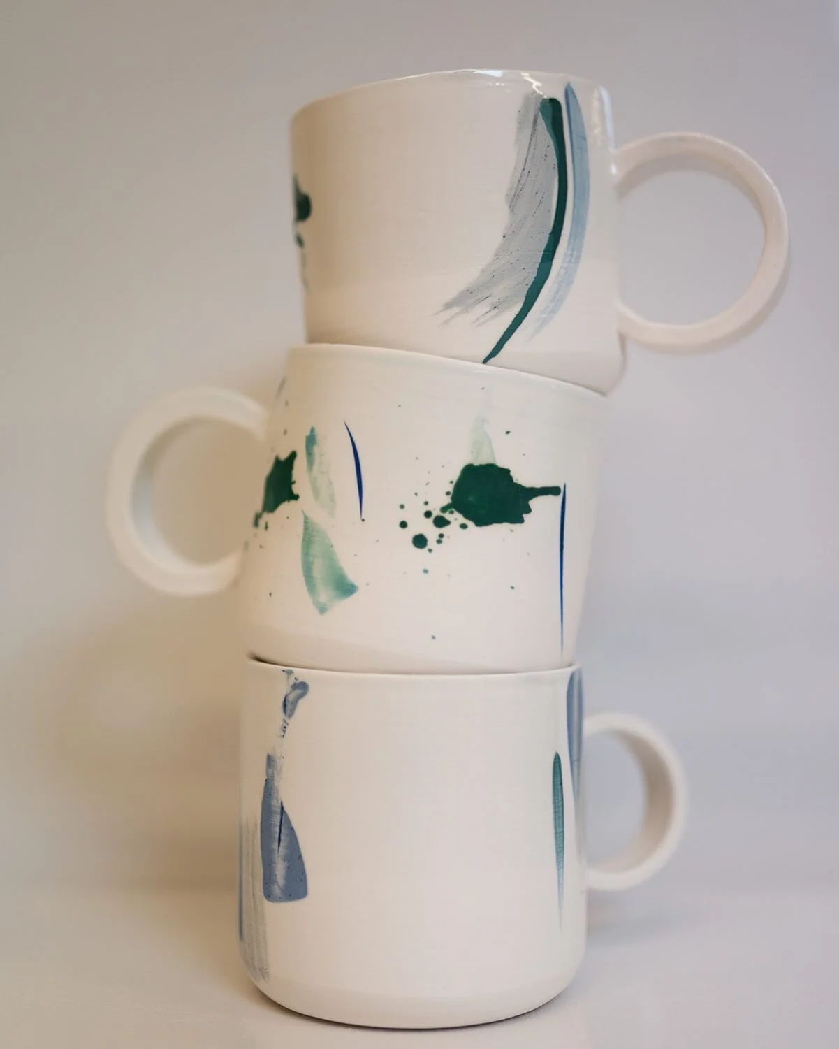 SHOP UPDATE
Friday 26th Feb 7pm

BE THERE OR BE SQUARE 🤓

These lil beauties will be gracing the website tomorrow evening. They&rsquo;ll be up for sale alongside a few bowls and tiny pots! What&rsquo;s not to love? 🤍

Bringing back an old fave alon