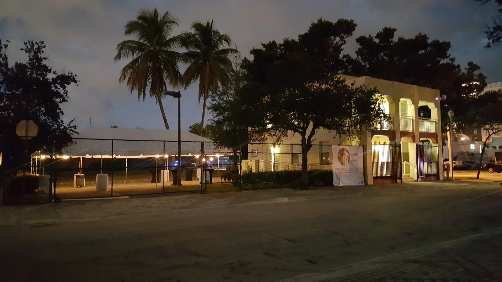 GALLERY — Hampton Art Lovers