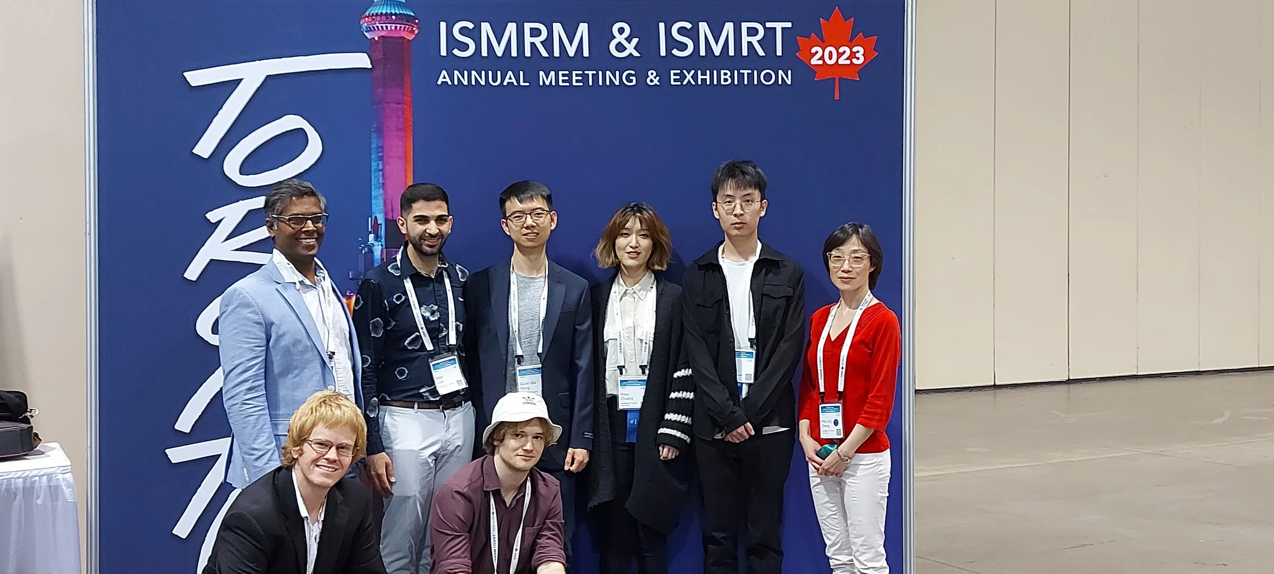 Lab photo at 2023 ISMRM Toronto