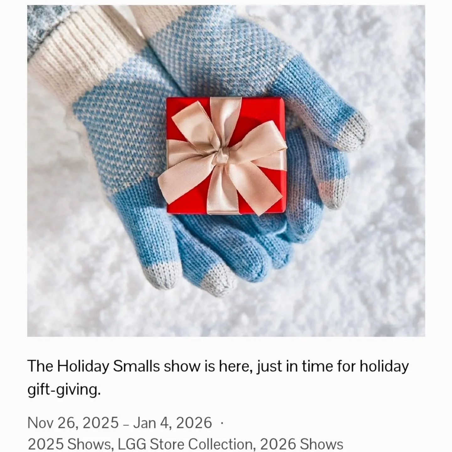 I'm participating in a show at Leslie Grove Gallery, 1158 Queen Street East! I checked out the show and there are so many great pieces. 😍🎨🎉

More info:
The Holiday Smalls show is here, just in time for holiday gift-giving. Over 85 artists particip