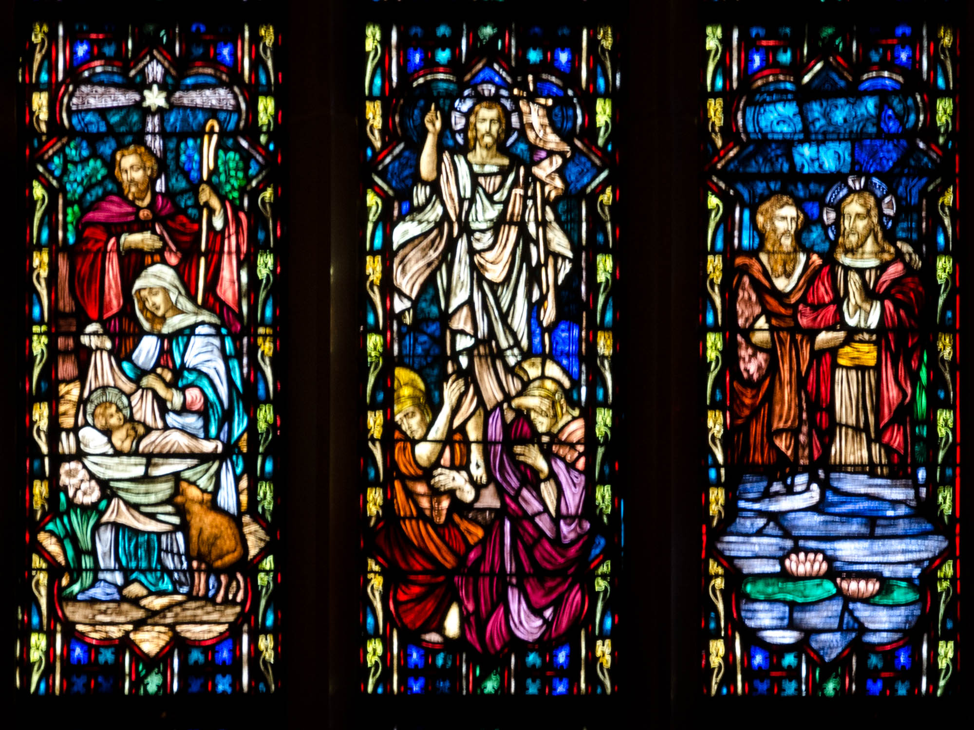 stained glass-1.jpg