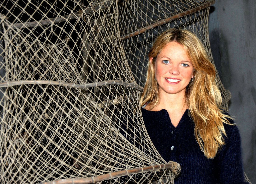 Søstrene Amo Nerdrum og Oda Broch holdt kunstutstilling på Galleri Rekefabrikken i perioden 2009-2010. Ulike kunstnere ble invitert for å vise sine produksjoner. Foto ©: ØP