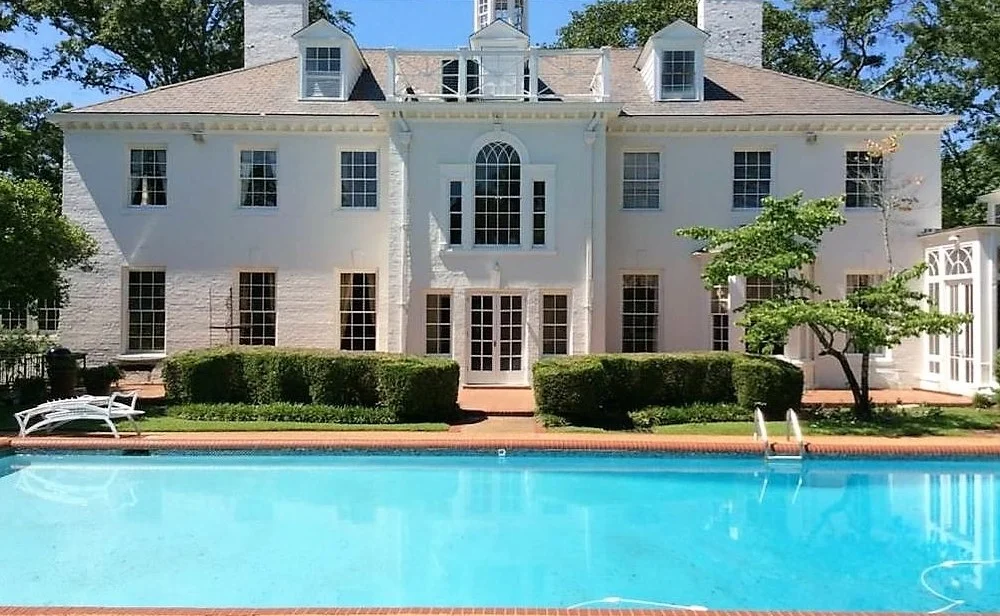 Exterior House 2917.jpg