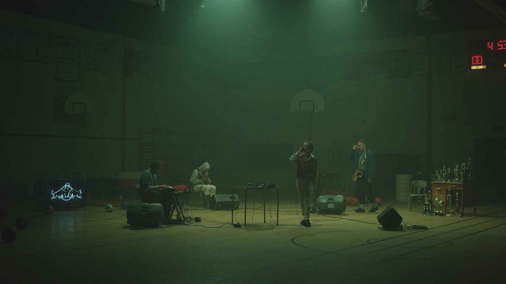 00 - Gym - PERF ALL.01_11_09_22.Still009.jpg