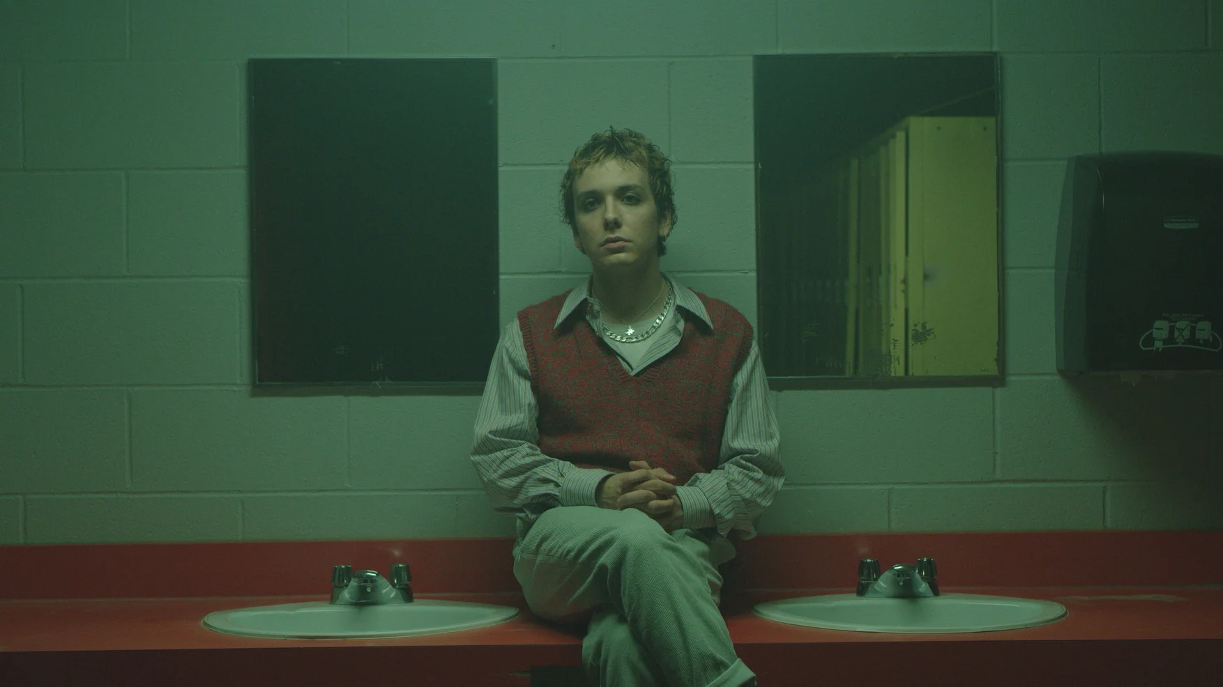 02 - Sink - BROLL.01_00_55_23.Still003.jpg