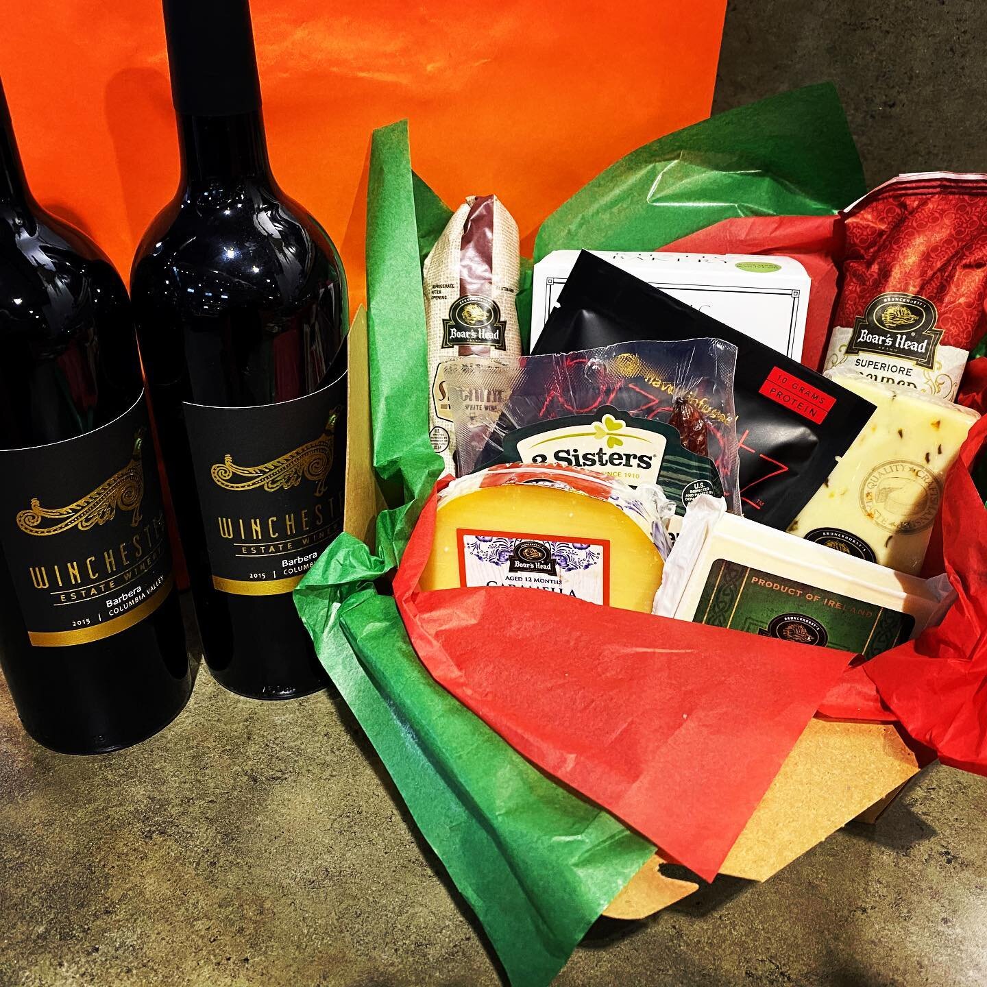 Boar&rsquo;s Head meat and cheeses holiday baskets available at Country Fresh! #quincypublicmarket
