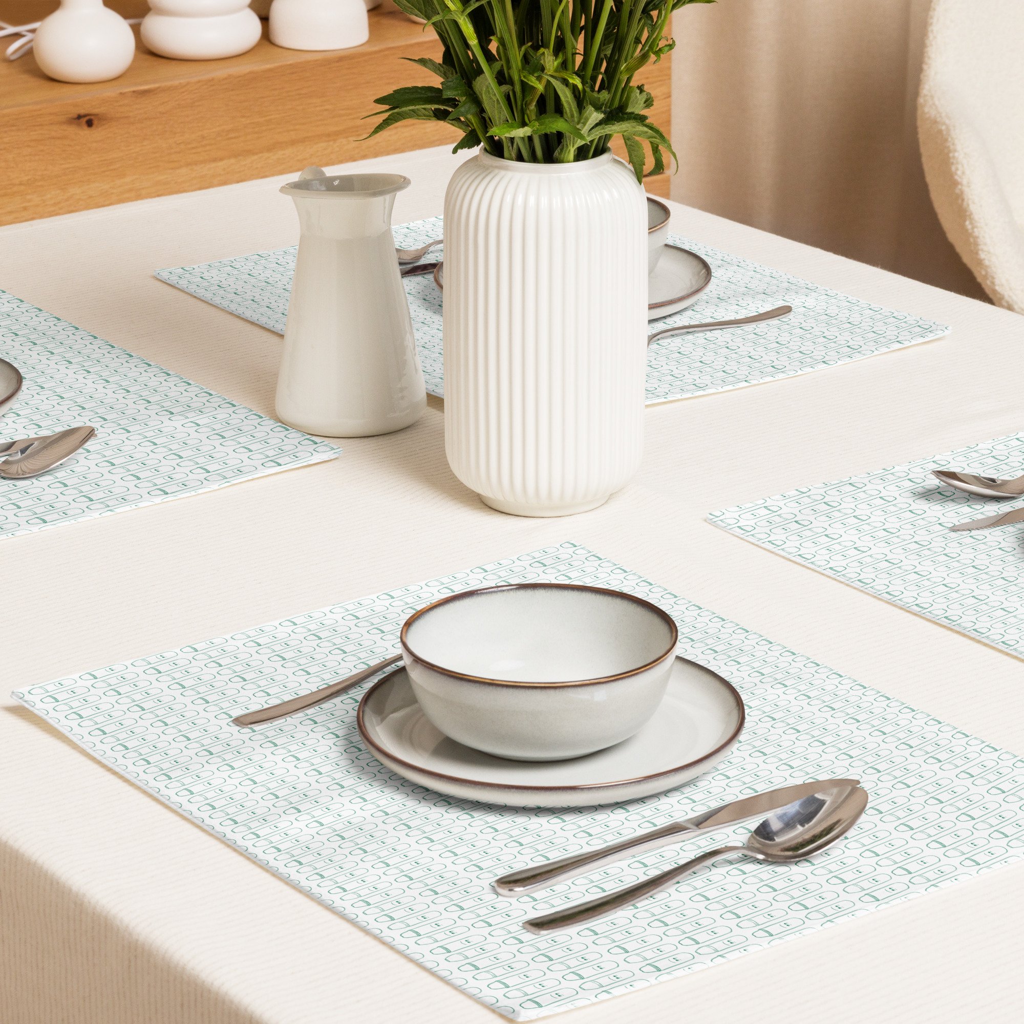 placemat-set-(4)-white-front-67db1d65f167a.jpg