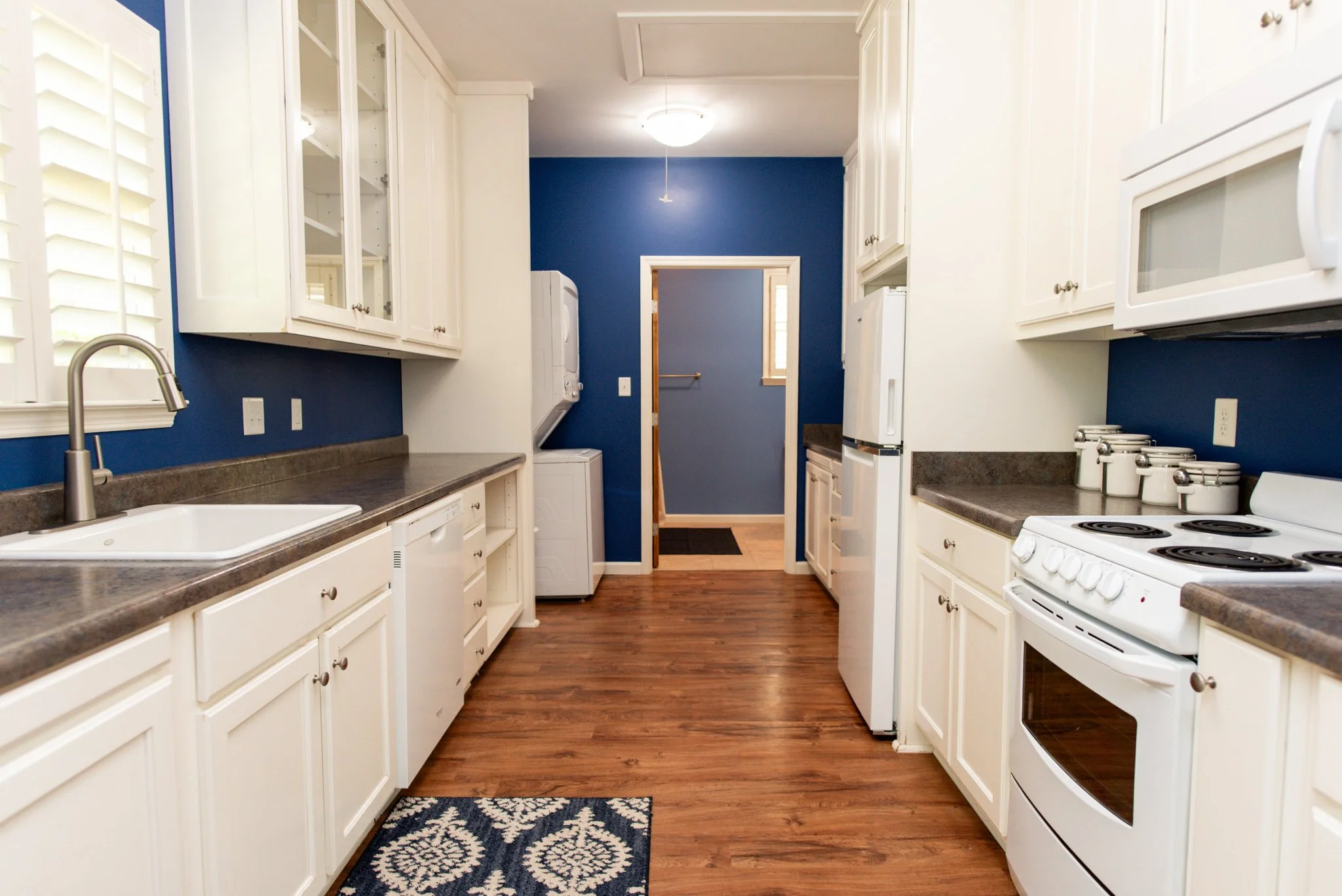 Cottage Interior-12.jpg