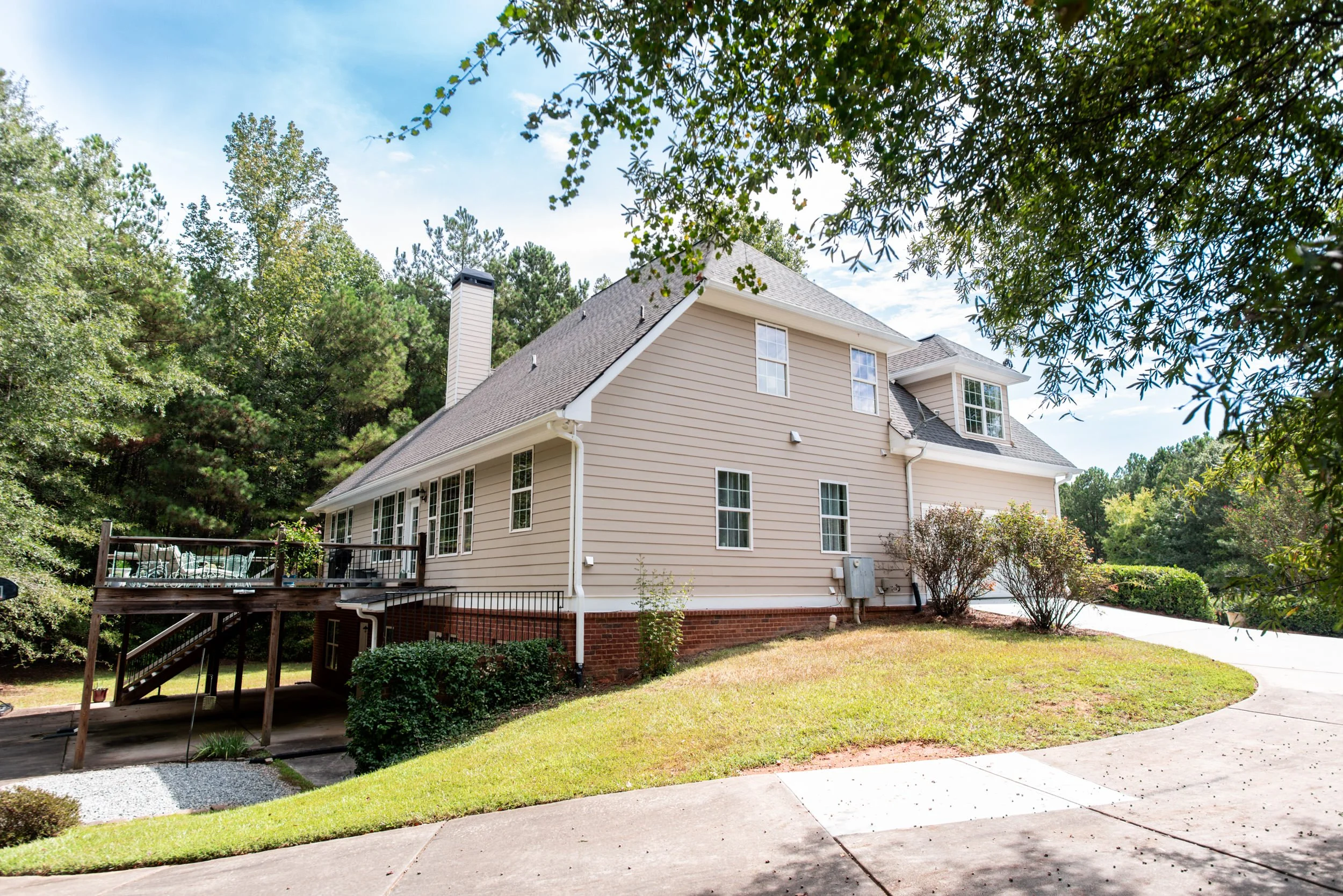 Exterior-45.jpg