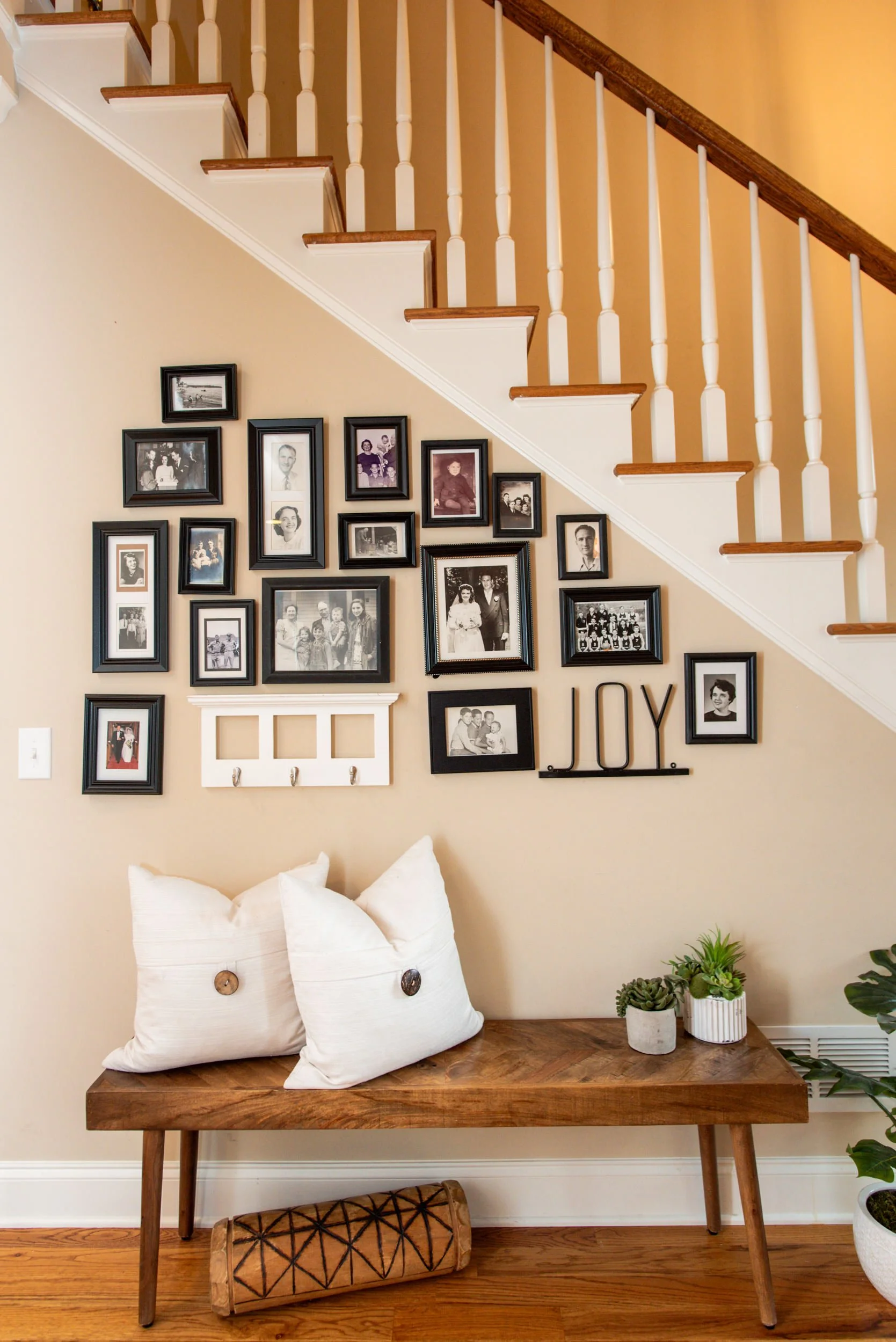 Living-Dining Rooms-12.jpg
