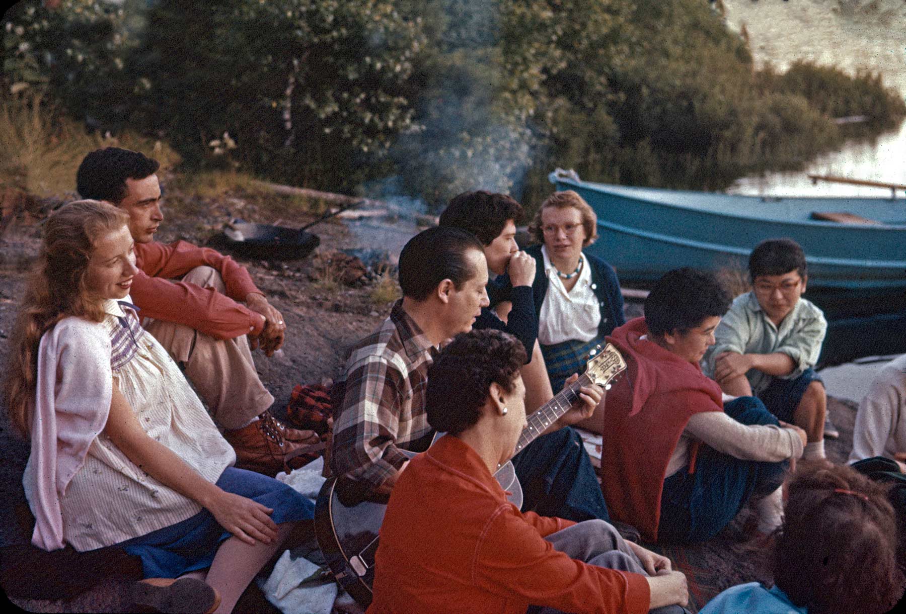 Haystack_#8--cookoutwith-Bill-and-Jane-Brown-on-left,-Kay-Sekimachi-and-sister-on-the-right-copy_1956_by-Walter-Holt_web.jpg