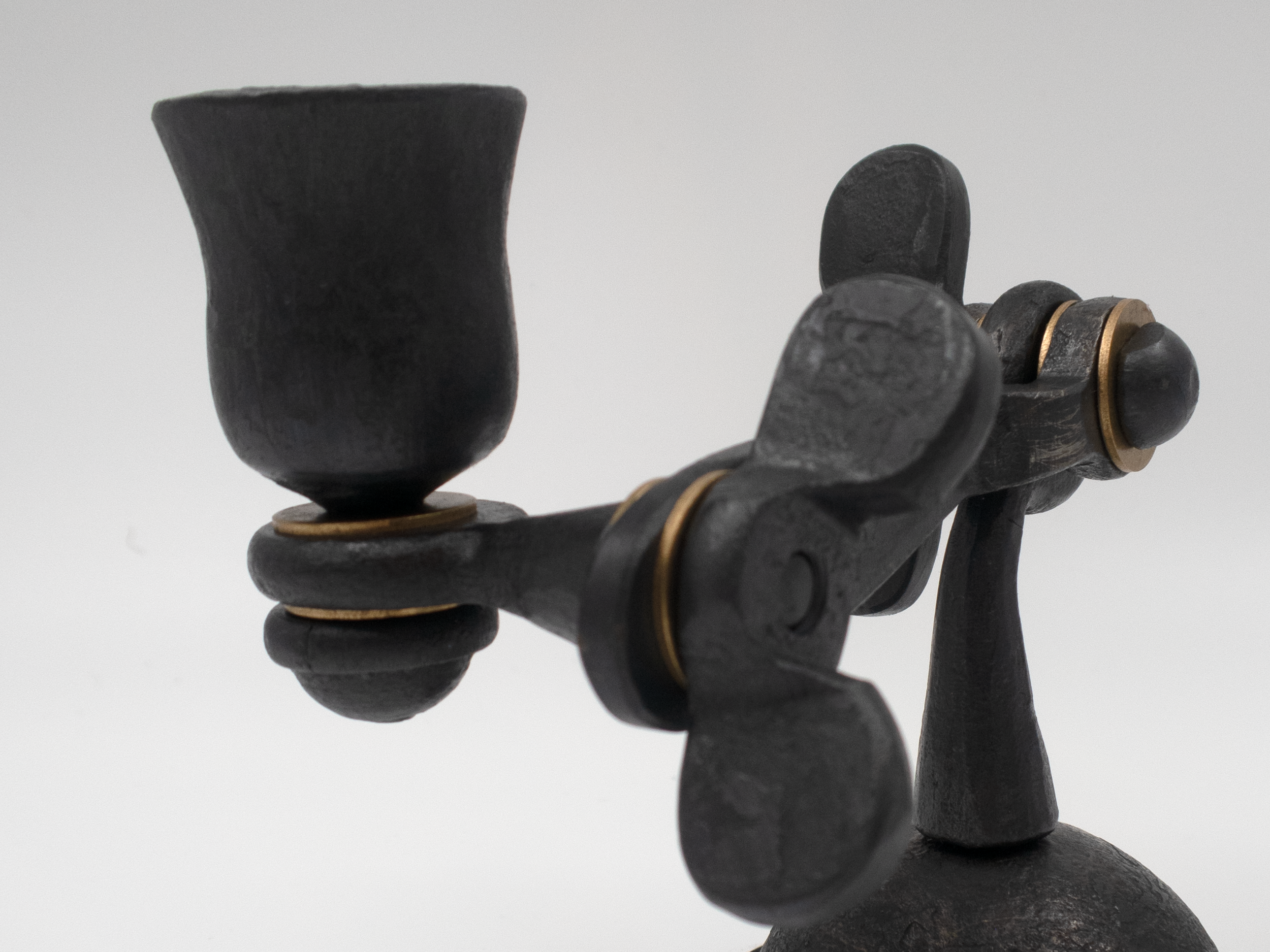 2 Woodward_CandleHolder_closeup.png