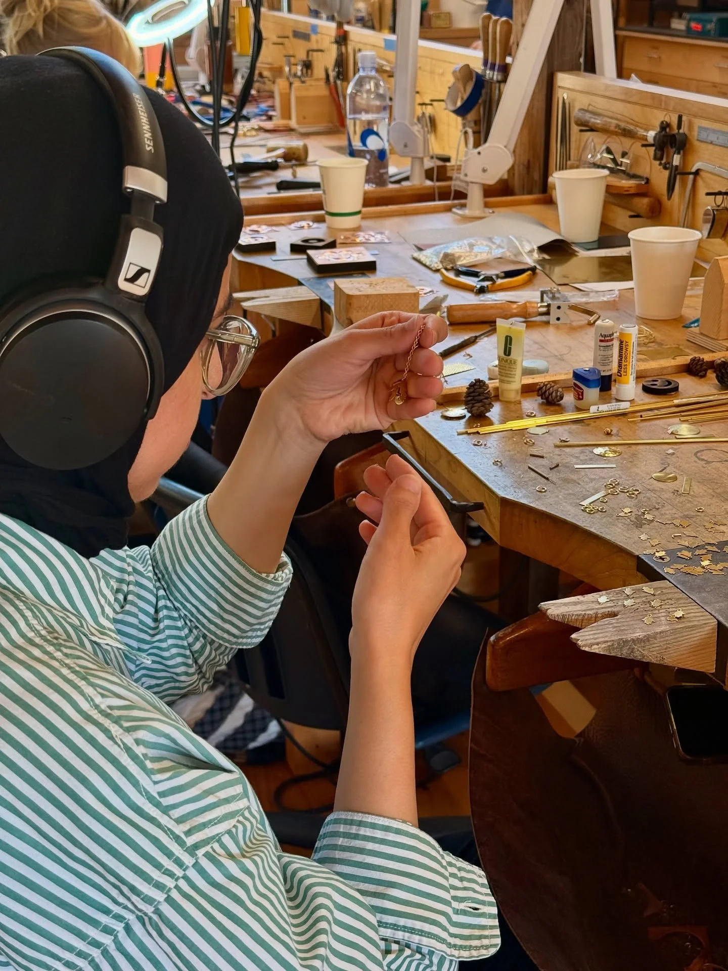 Session 4 marked the halfway point in Haystack&rsquo;s summer programming!☀️

The 89 participants, studio assistants, and faculty brought the Haystack studios to life through: using various objects as drawing tools to decorate the clay surface; explo