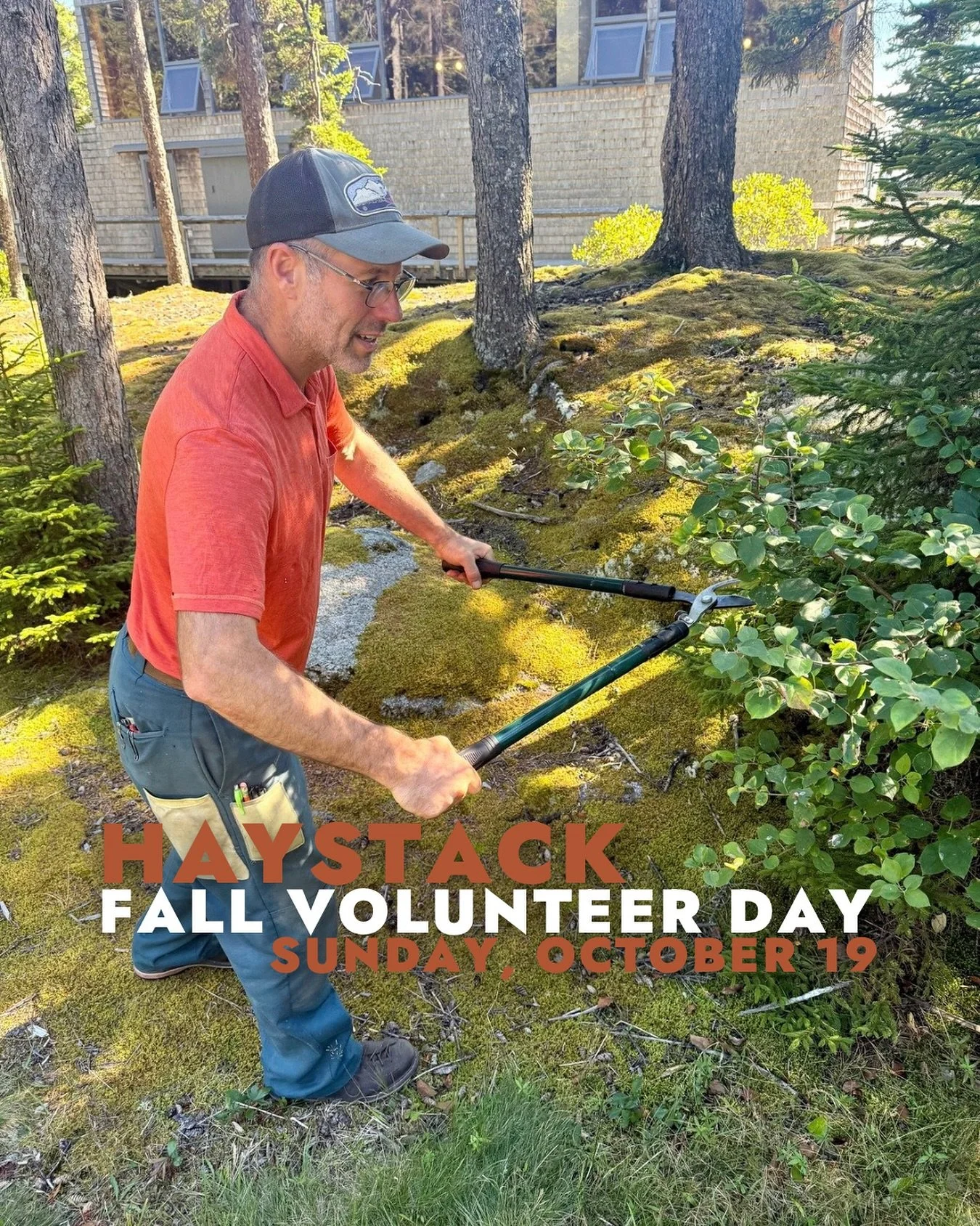 📣 Calling all Island + Blue Hill Peninsula residents: as we move into the fall season, we are looking for 12 local volunteers to help with fire mitigation on campus on Sunday, October 19!

Starting at 9 a.m., the group will work with our facilities 