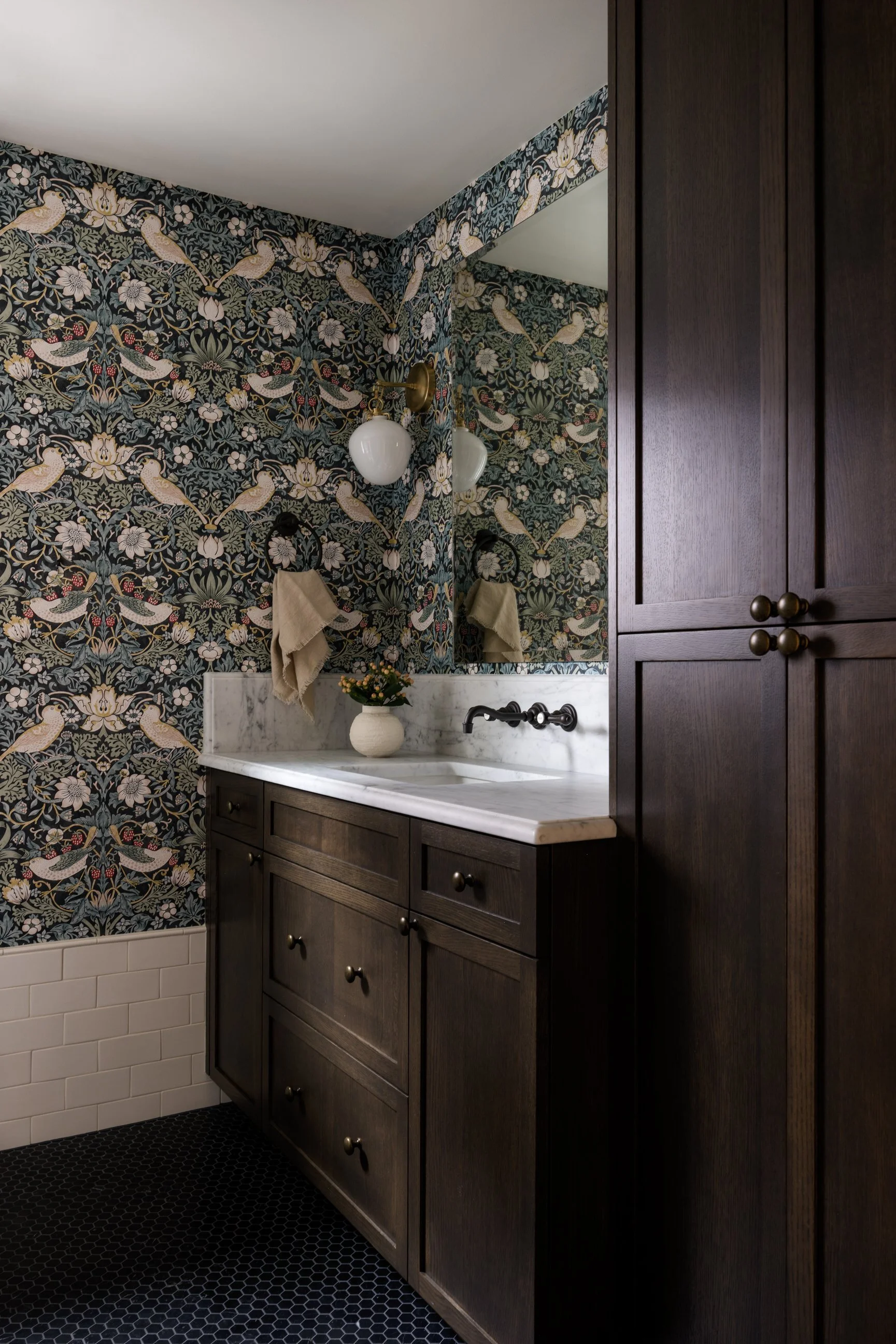 Miranda-Estes-Photography-White Space-Blakely House-9.jpg