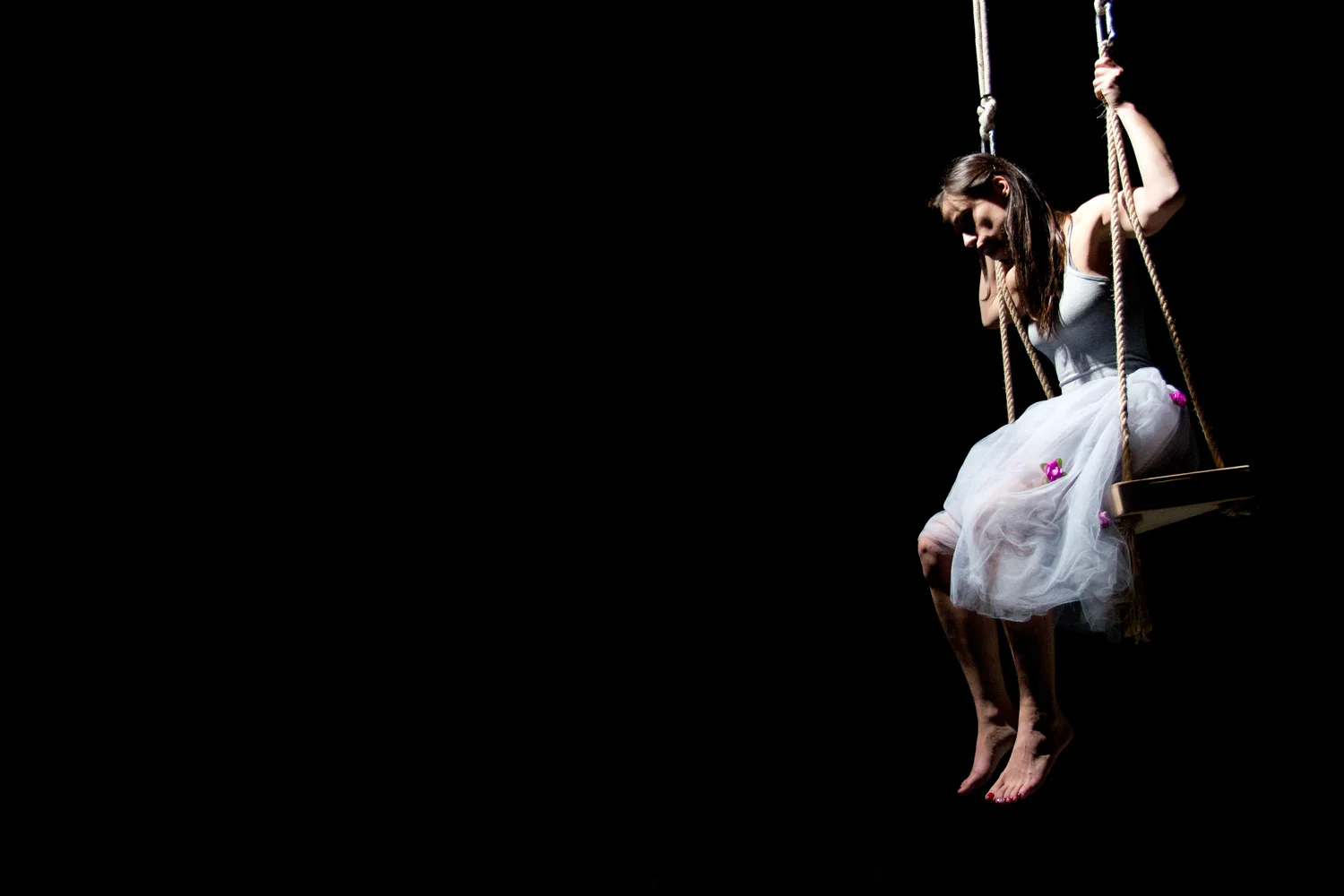   Romeo + Juliet (teen spirit)   [Ρωμαίος + Ιουλιέττα (teen spirit)]  by William Shakespeare  Lykofos Productions , Thission Theatre, Athens 2011-12 &amp; 2012-13  Translated by Dionysis Kapsalis Adapted &amp; directed by Nadia Foskolou Scenic design