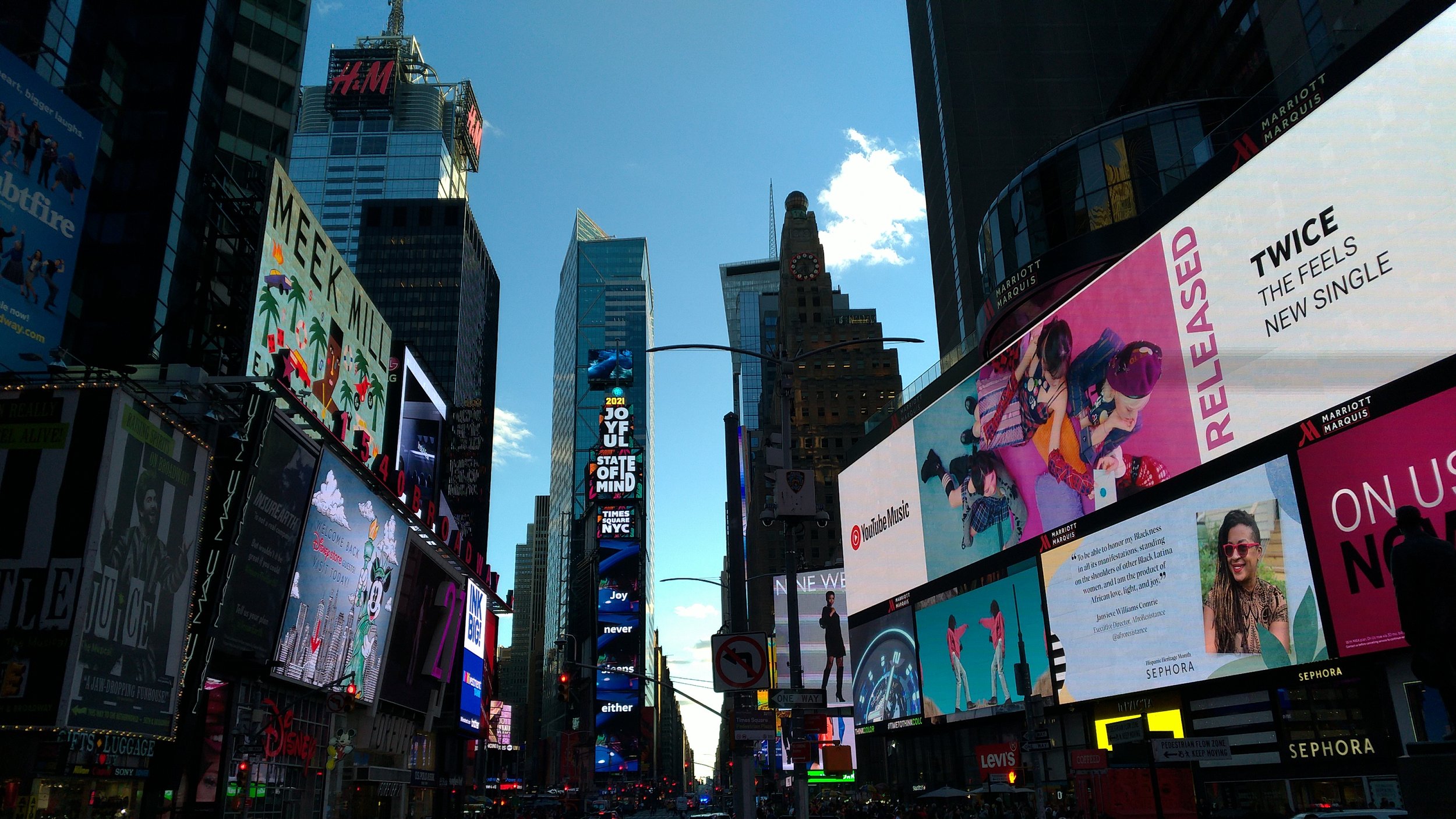 05_Times Square.jpg