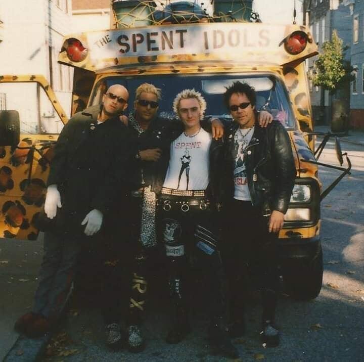 Spent Idols 1996 on tour. 