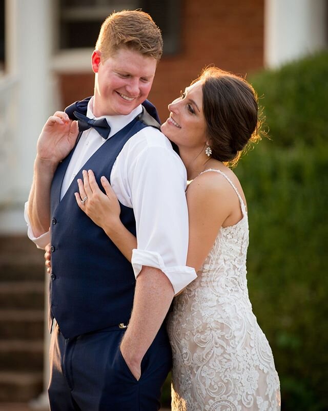 My social media is so far behind on all of the amazing weddings from 2019. Isn&rsquo;t this couple gorgeous?! #kristinhurleyphotography #morgantownweddingphotographer #wvweddingphotographer #brideandgroom #paweddingphotographer #mdweddingphotographer