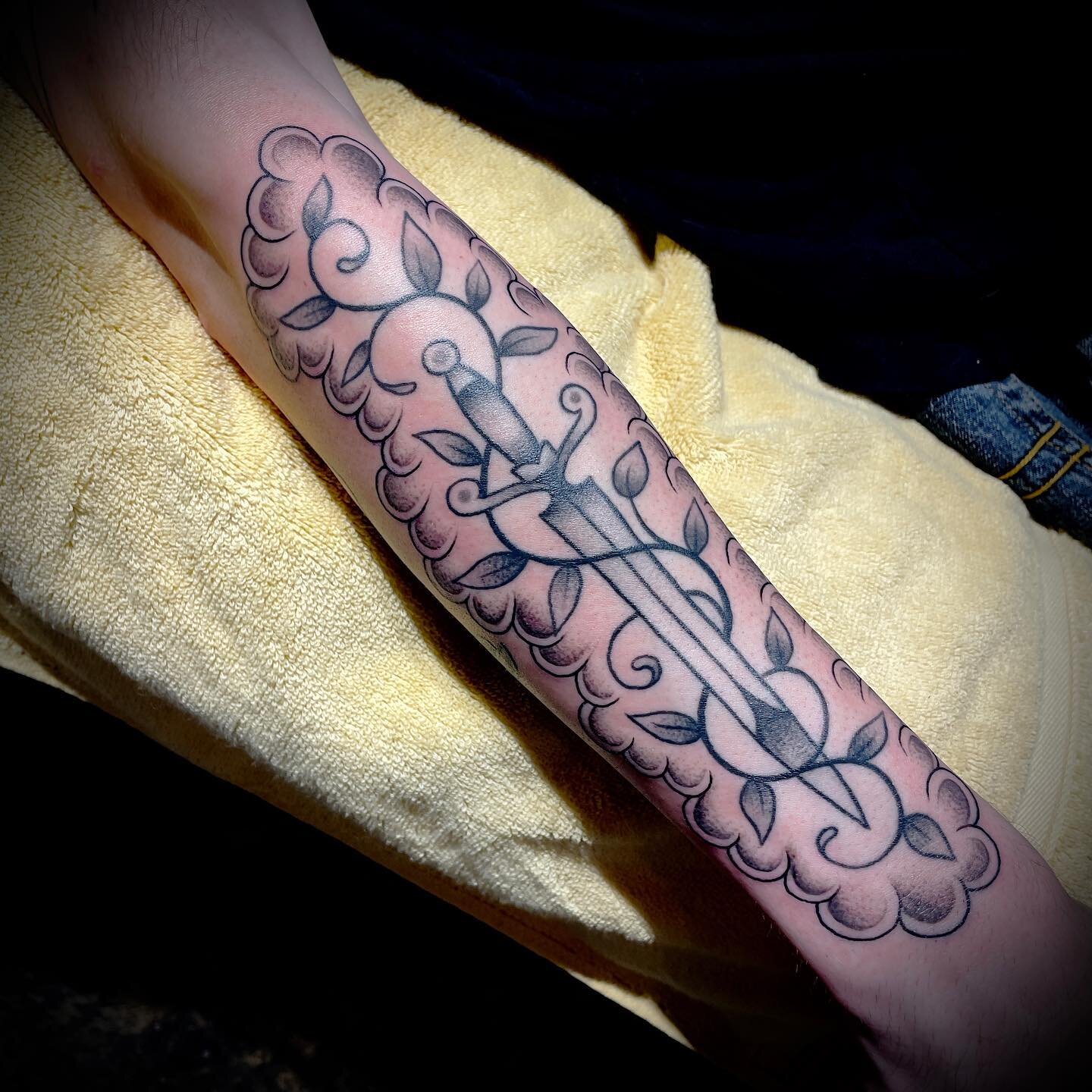Added some clouds around Mr. Jaden&lsquo;s sword and ivy, the others are recent, healed works