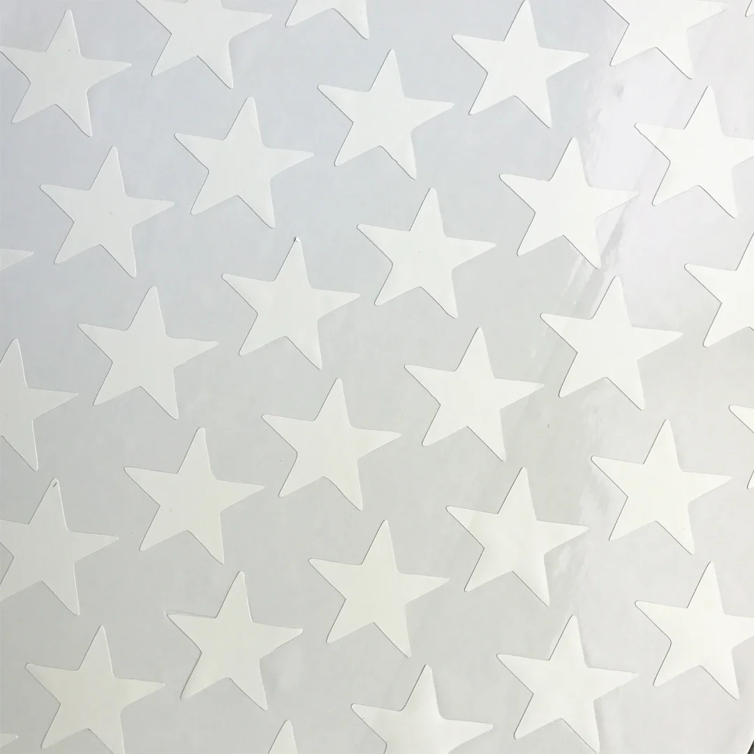 Patriotic Art from an Old Table, table Makeover DIY makeover, DIY furniture makeover, DIY at home project, furniture makeover project, furniture makeover project, before and after furniture makeover, BB Frosch, chalk paint DIY, chalk paint furniture makeover project, DIY furniture makeover inspiration, DIY home weekend project