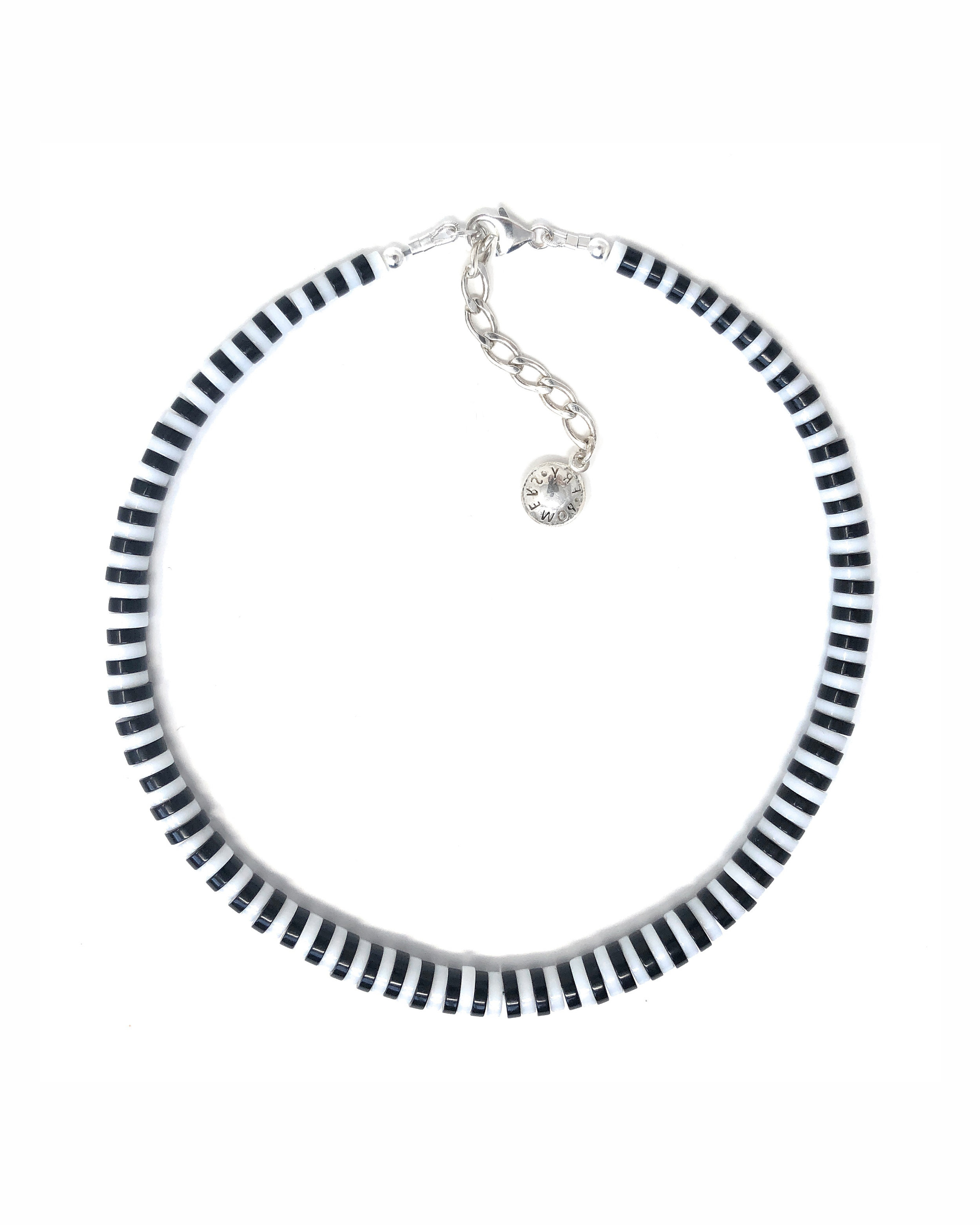 Optic Agate Collar Necklace