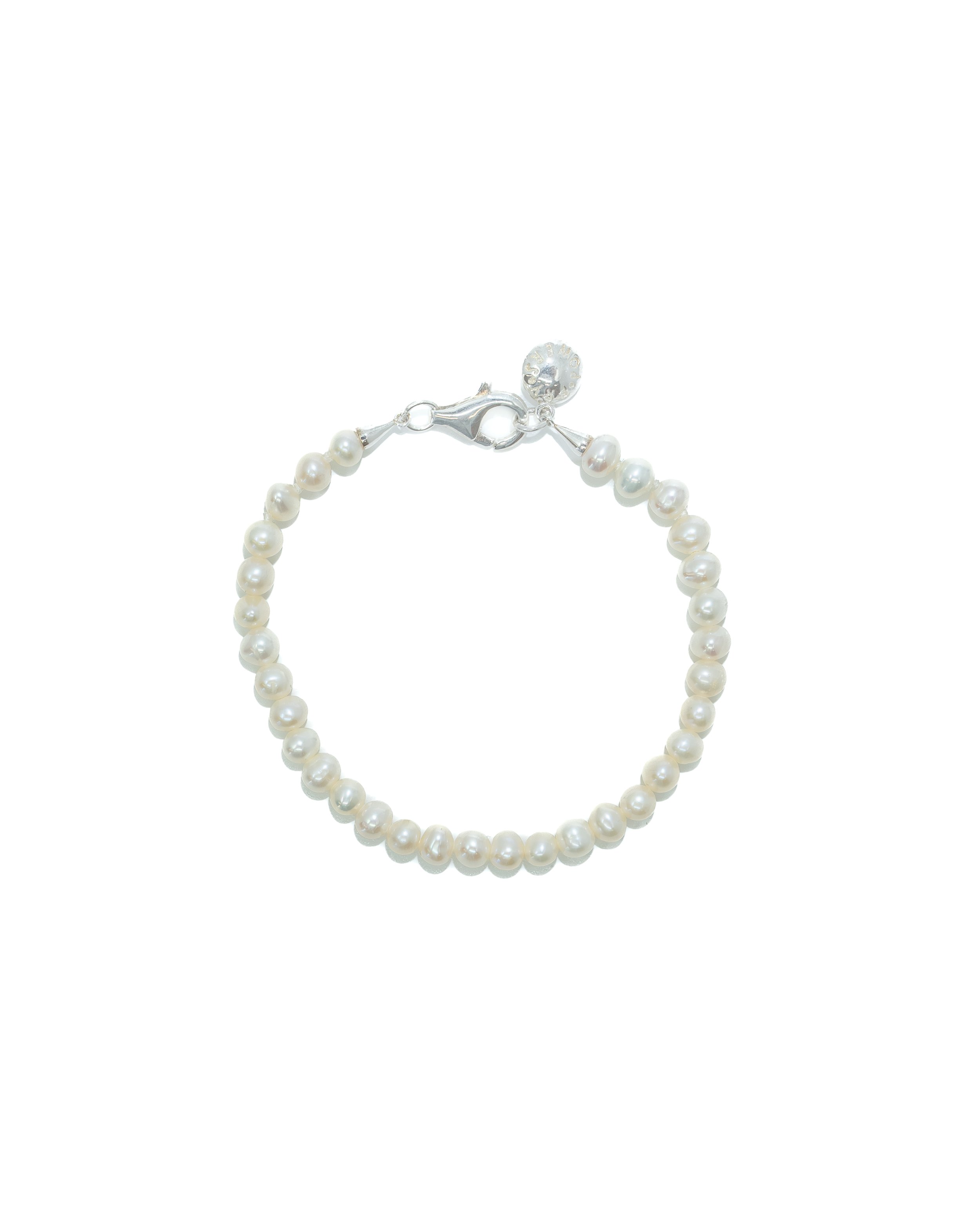 FRY-POWERS-Easy-Pearl-Bracelet.jpg