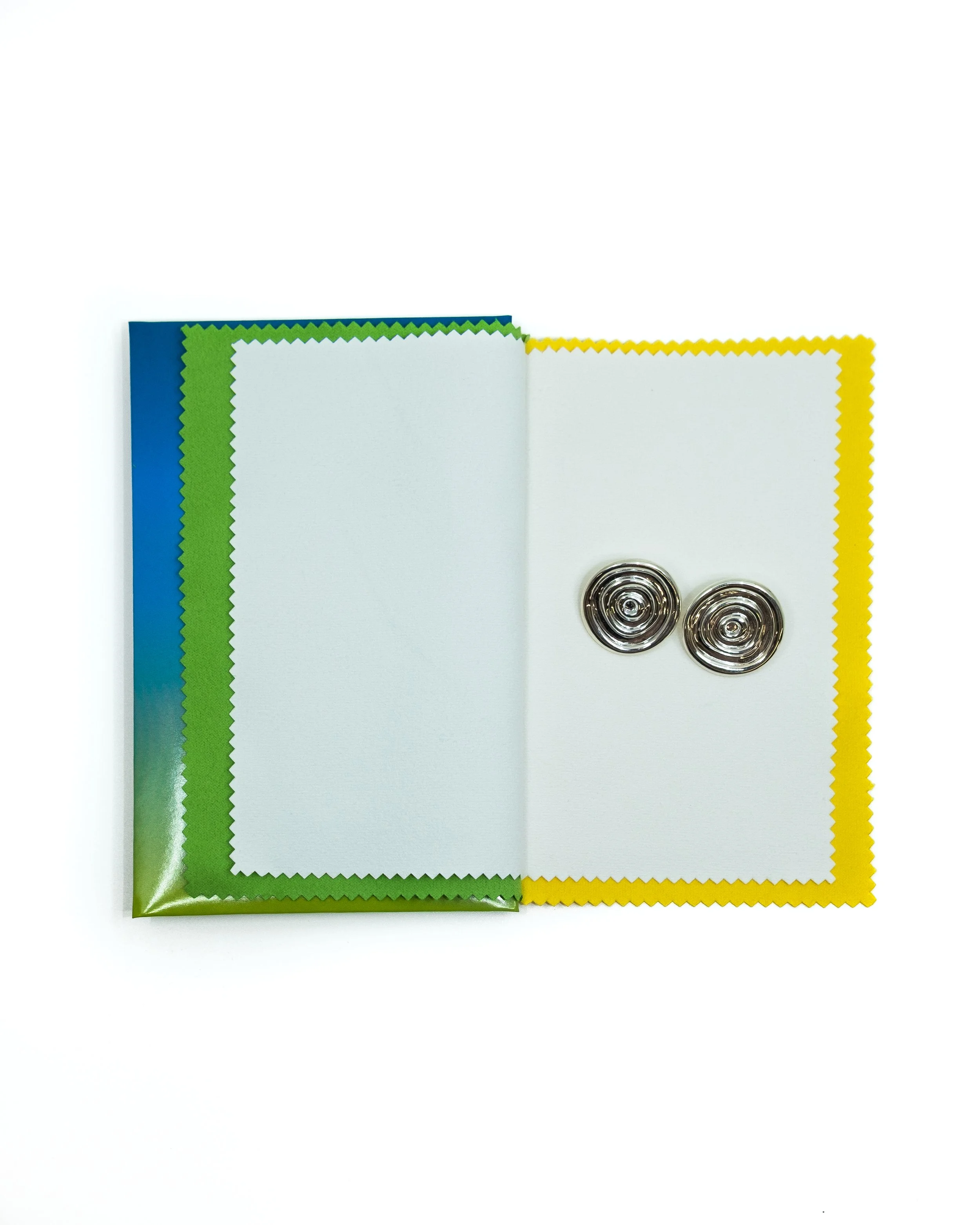 FRY-POWERS-Jewelry-Cleaning-Cloth-02.jpg