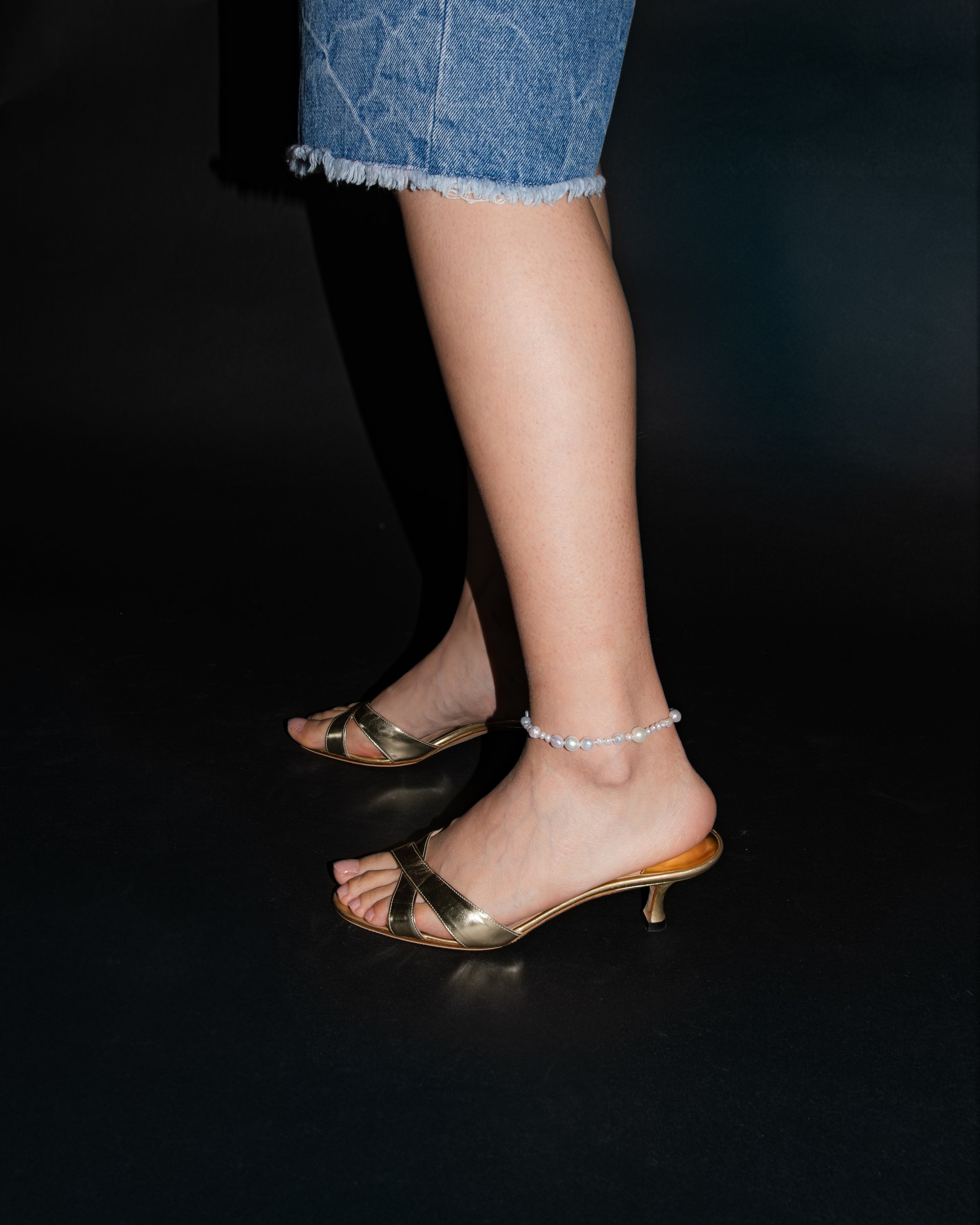 FRY-POWERS-Mixed-Baroque-Pearl-Anklet-Ankle-Bracelet.jpg